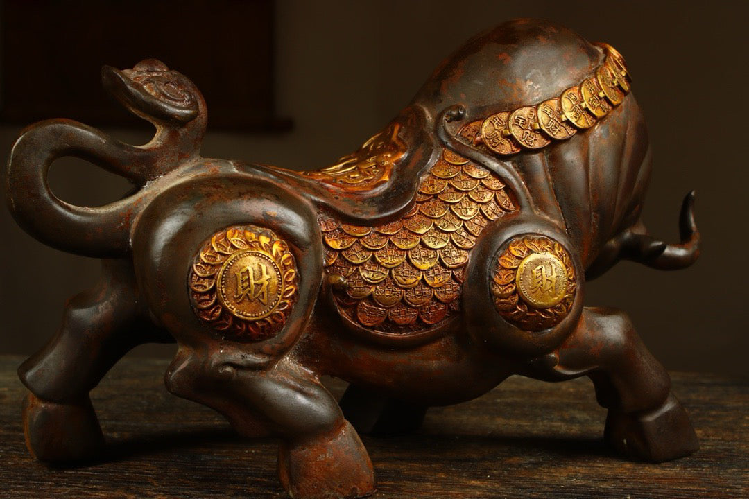 A copper gilded handcrafted and finely crafted Wealthy Ox