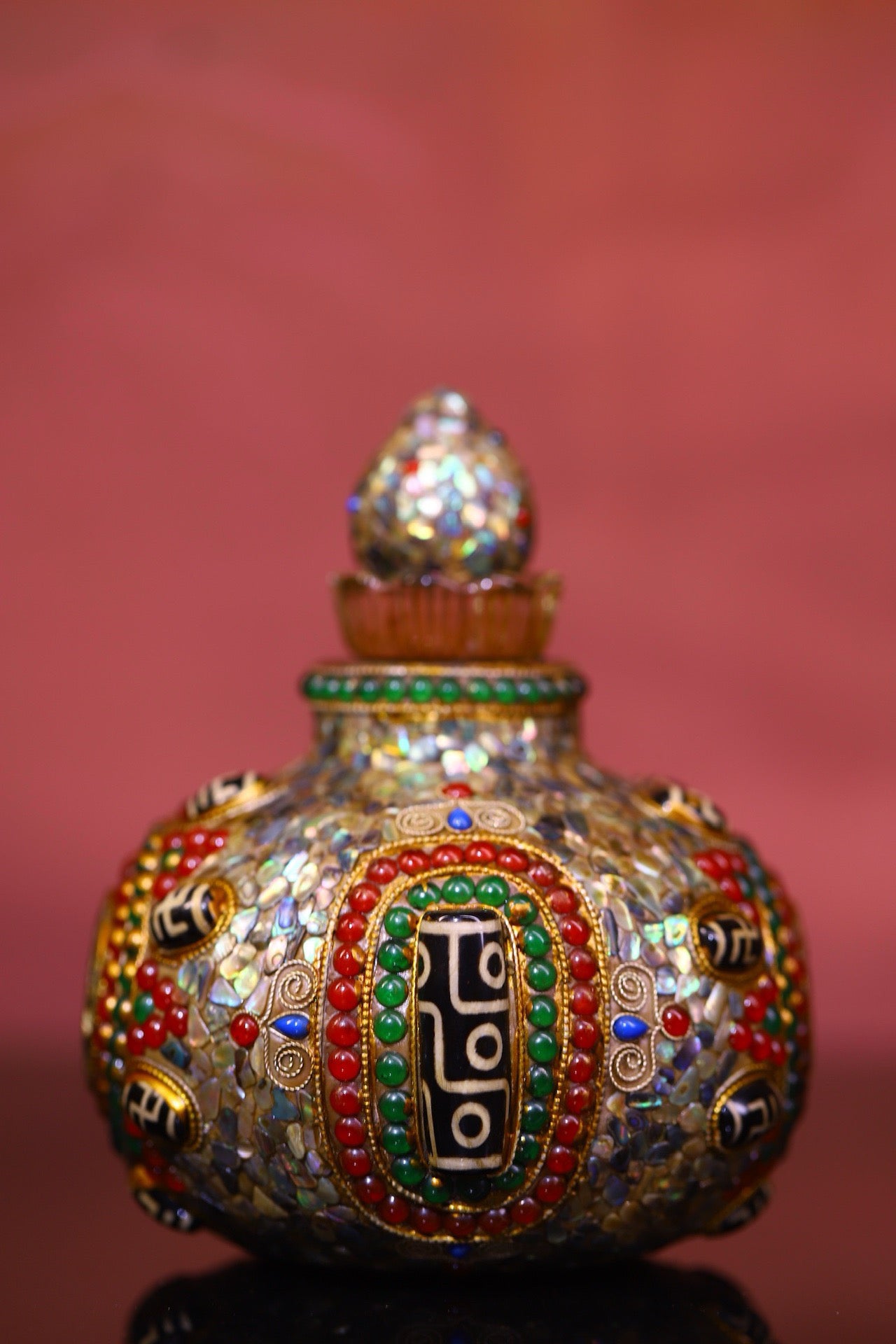 Crystal carving, inlaid with celestial beads, gemstone pagoda