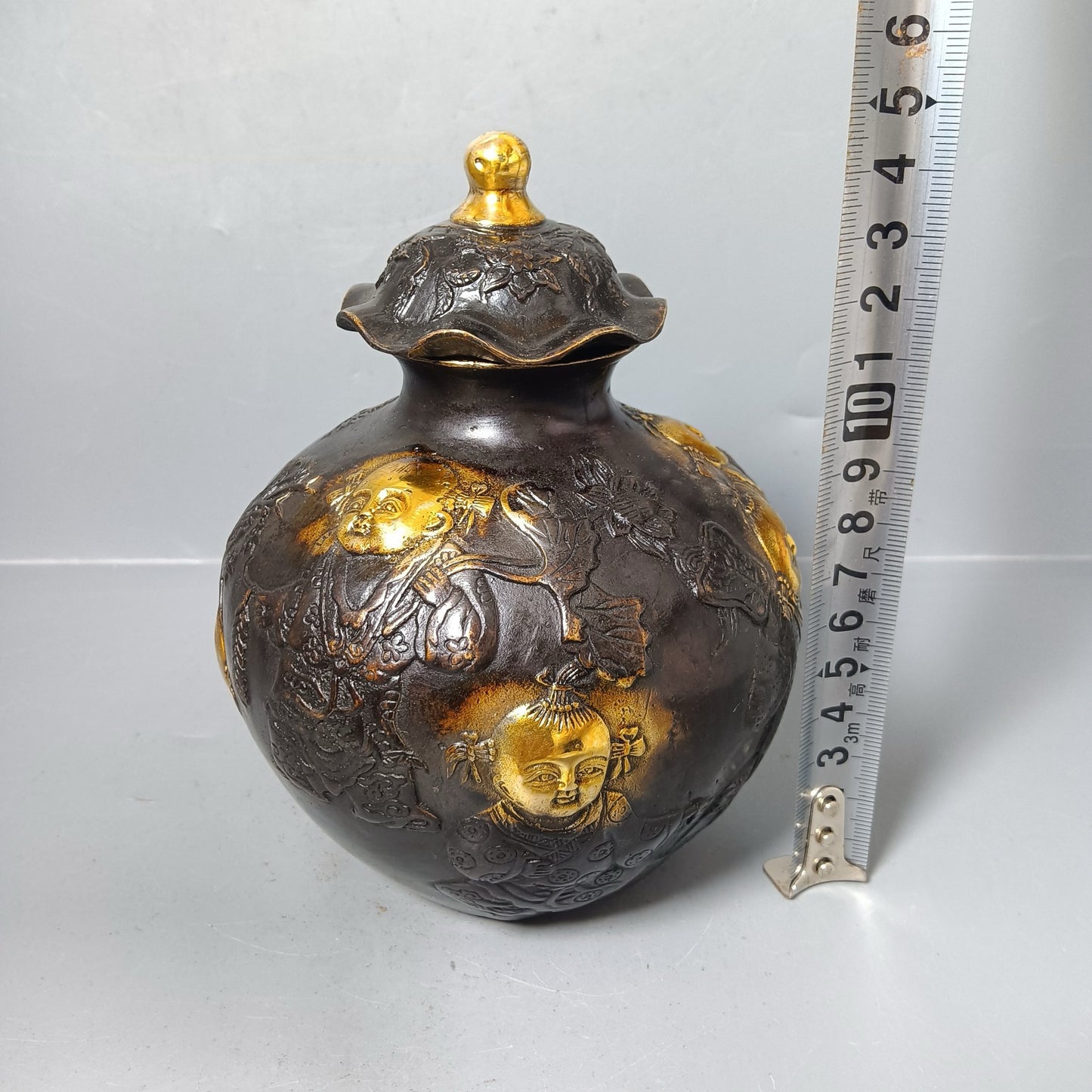 Chinese antique pure copper general ornament