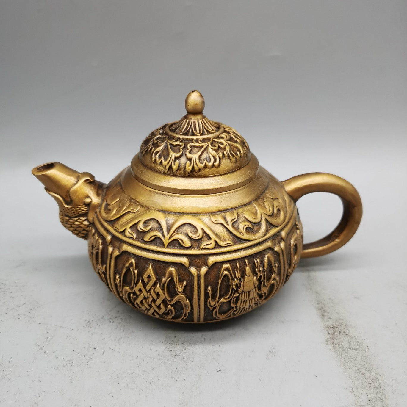 Bronze teapot wine pot handle ornament
