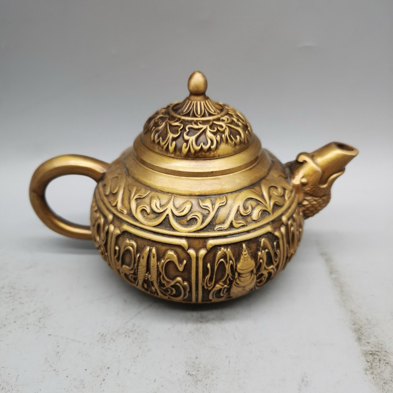 Bronze teapot wine pot handle ornament