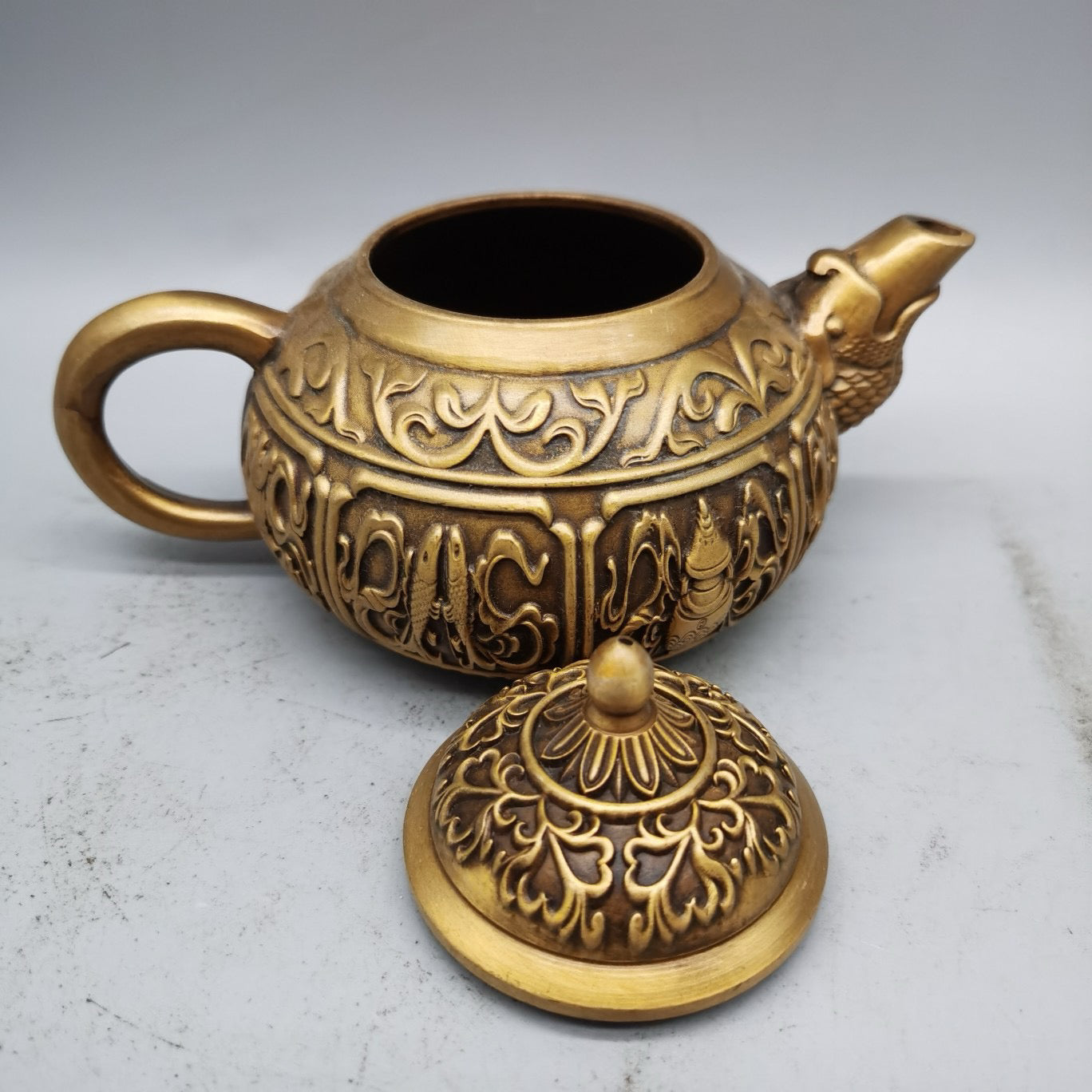 Bronze teapot wine pot handle ornament