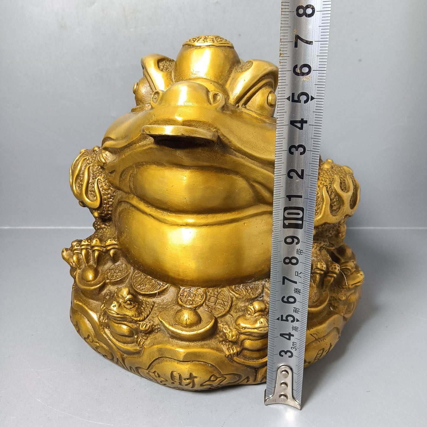 Chinese antique pure copper golden toad ornaments
