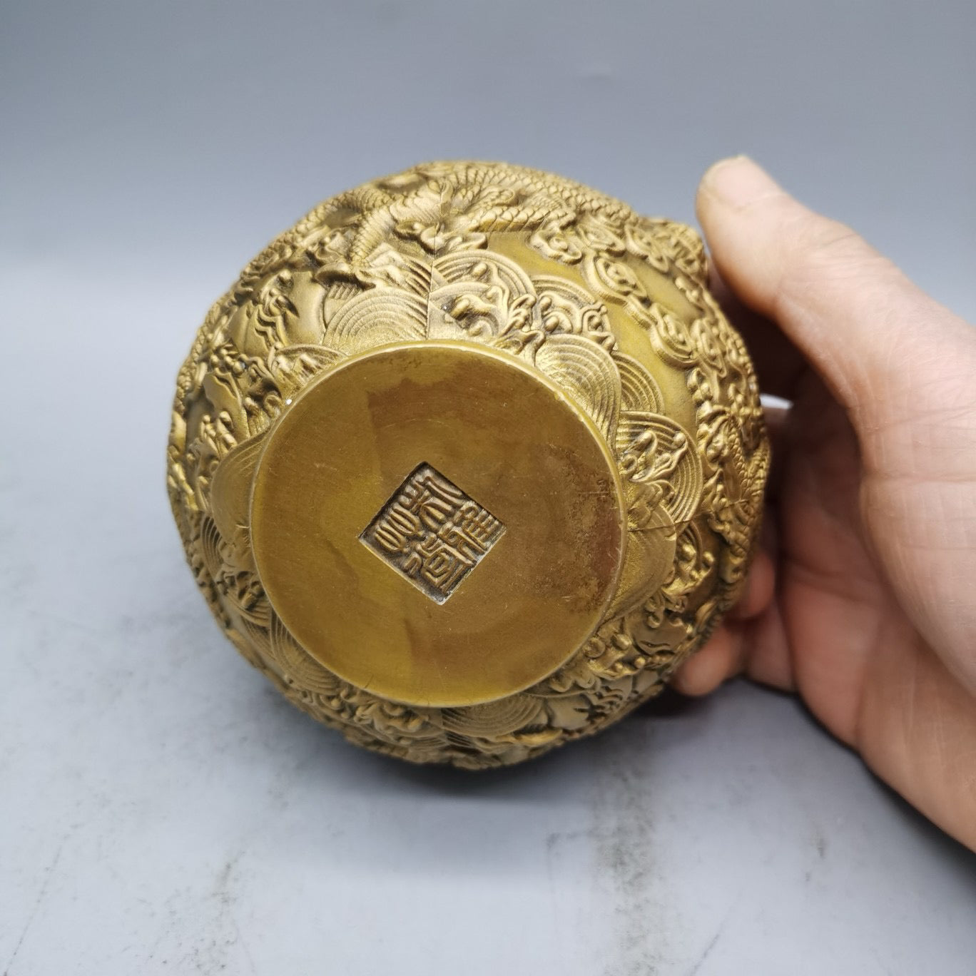 Double Dragon Vase Treasure Bowl Ornament