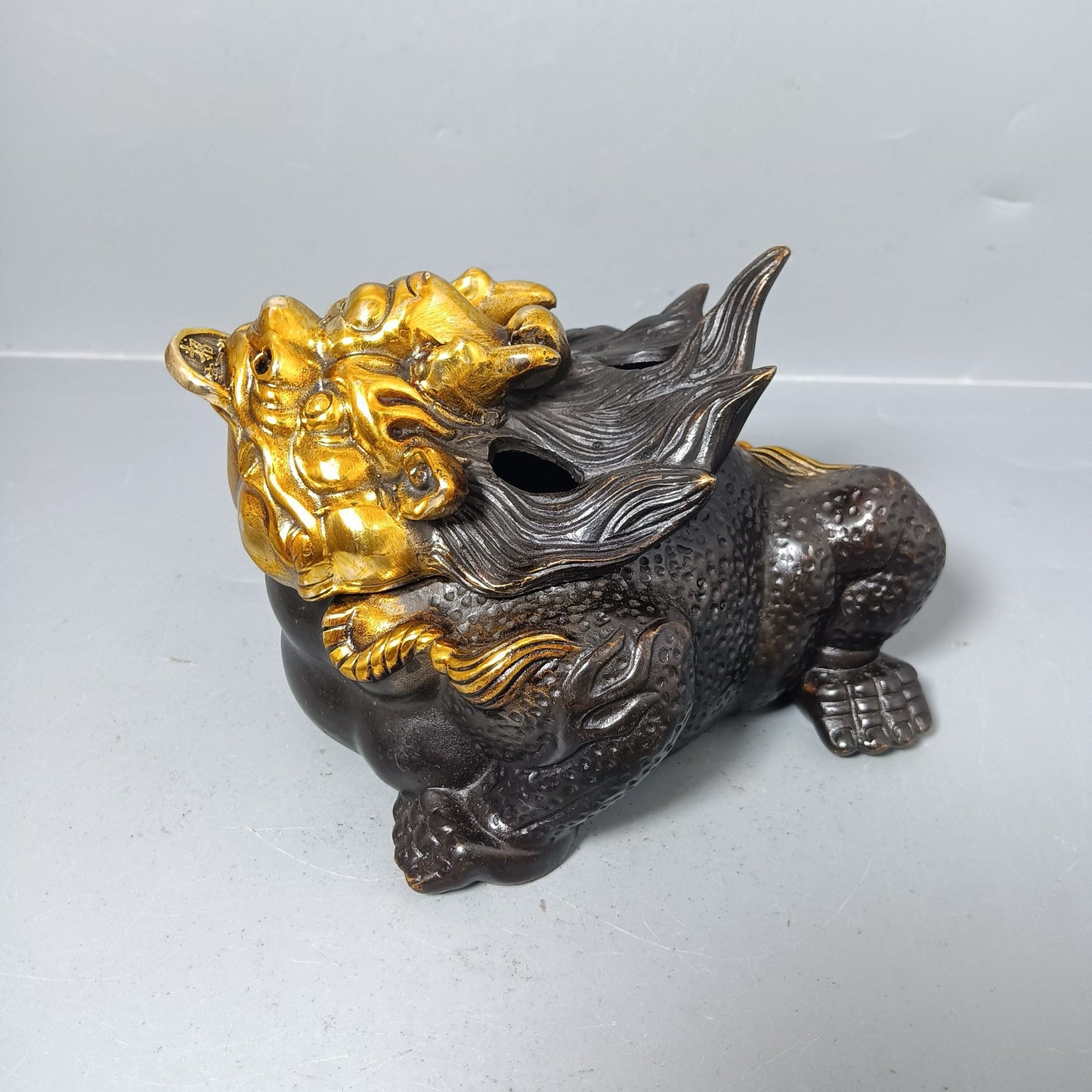 Chinese antique pure copper golden toad ornaments