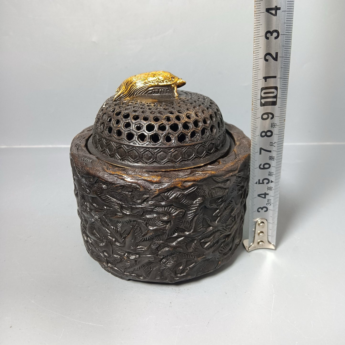 Chinese antique pure copper Qianhe furnace ornaments