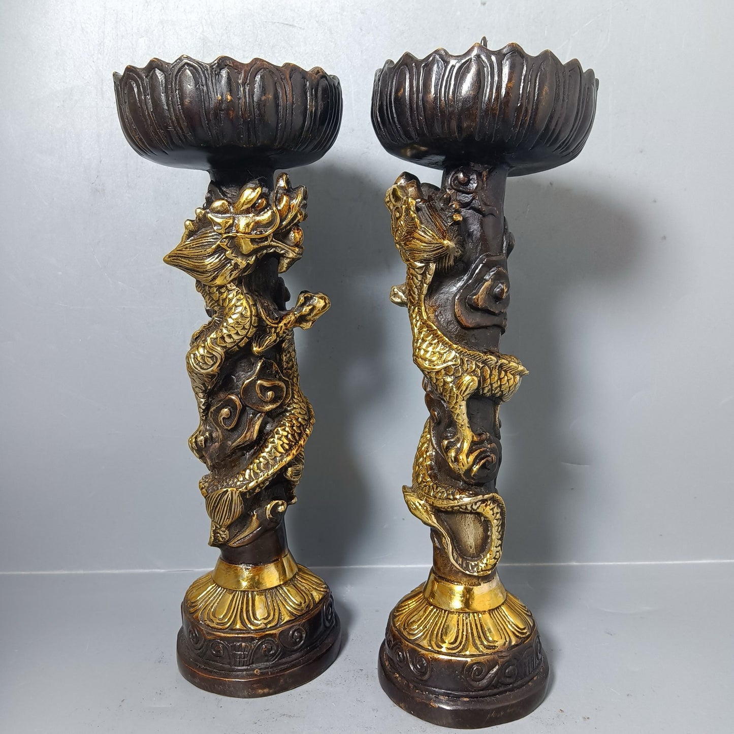 Chinese antique pure copper double dragon wax platform ornaments