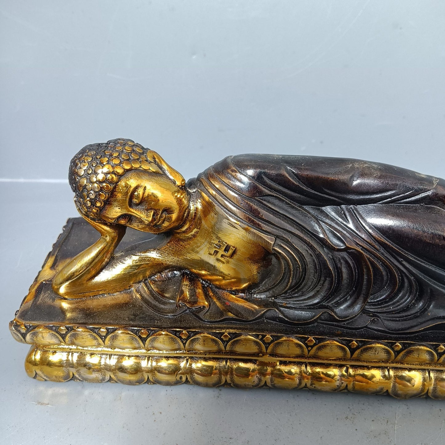Chinese antique pure copper sleeping Buddha ornaments