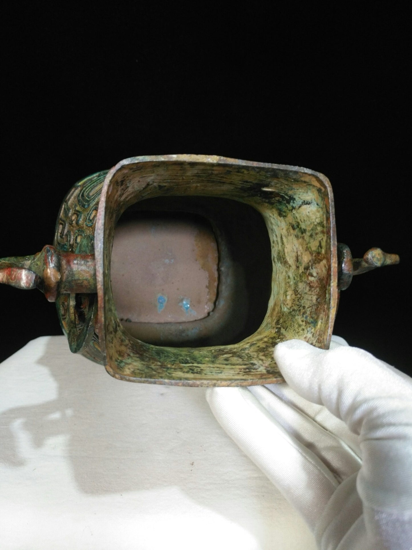 Bronze vessels and pots