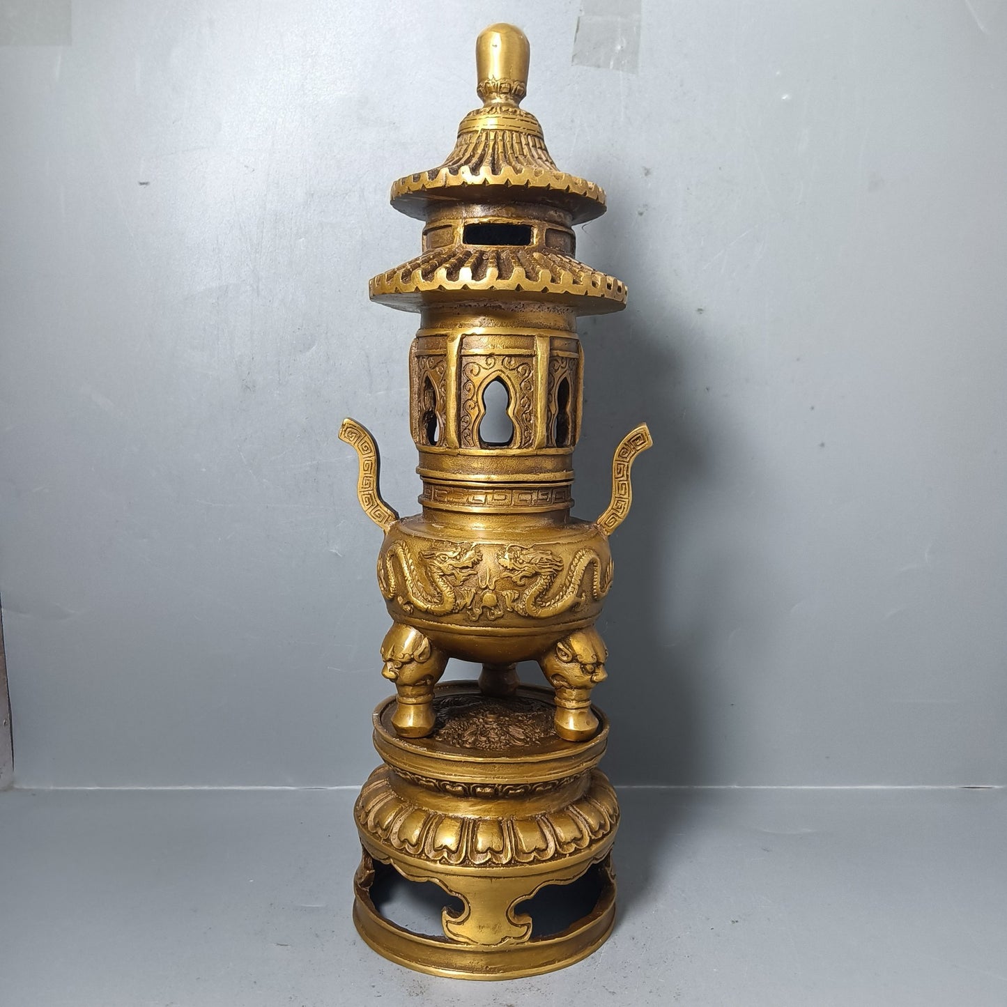 Chinese antique pure copper double dragon tower ornaments