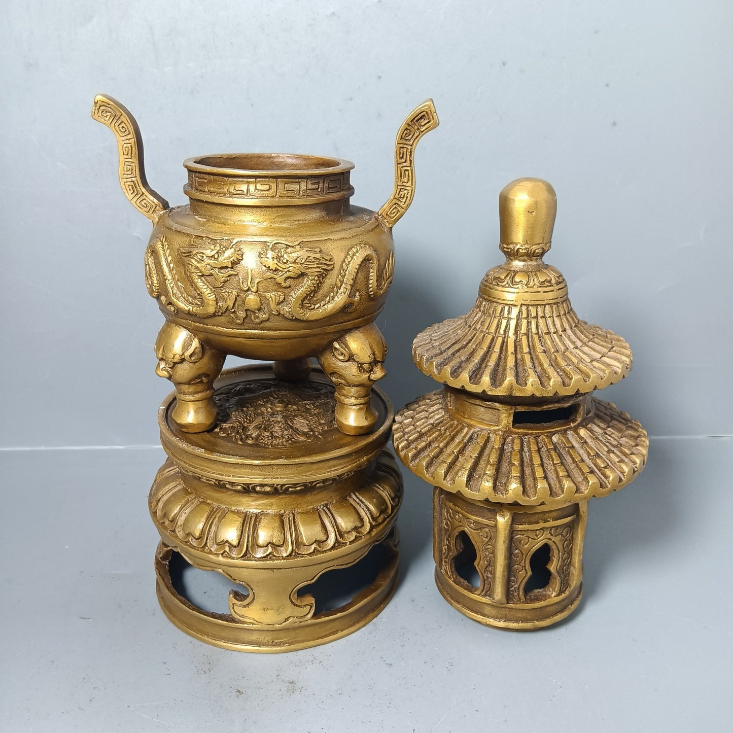 Chinese antique pure copper double dragon tower ornaments
