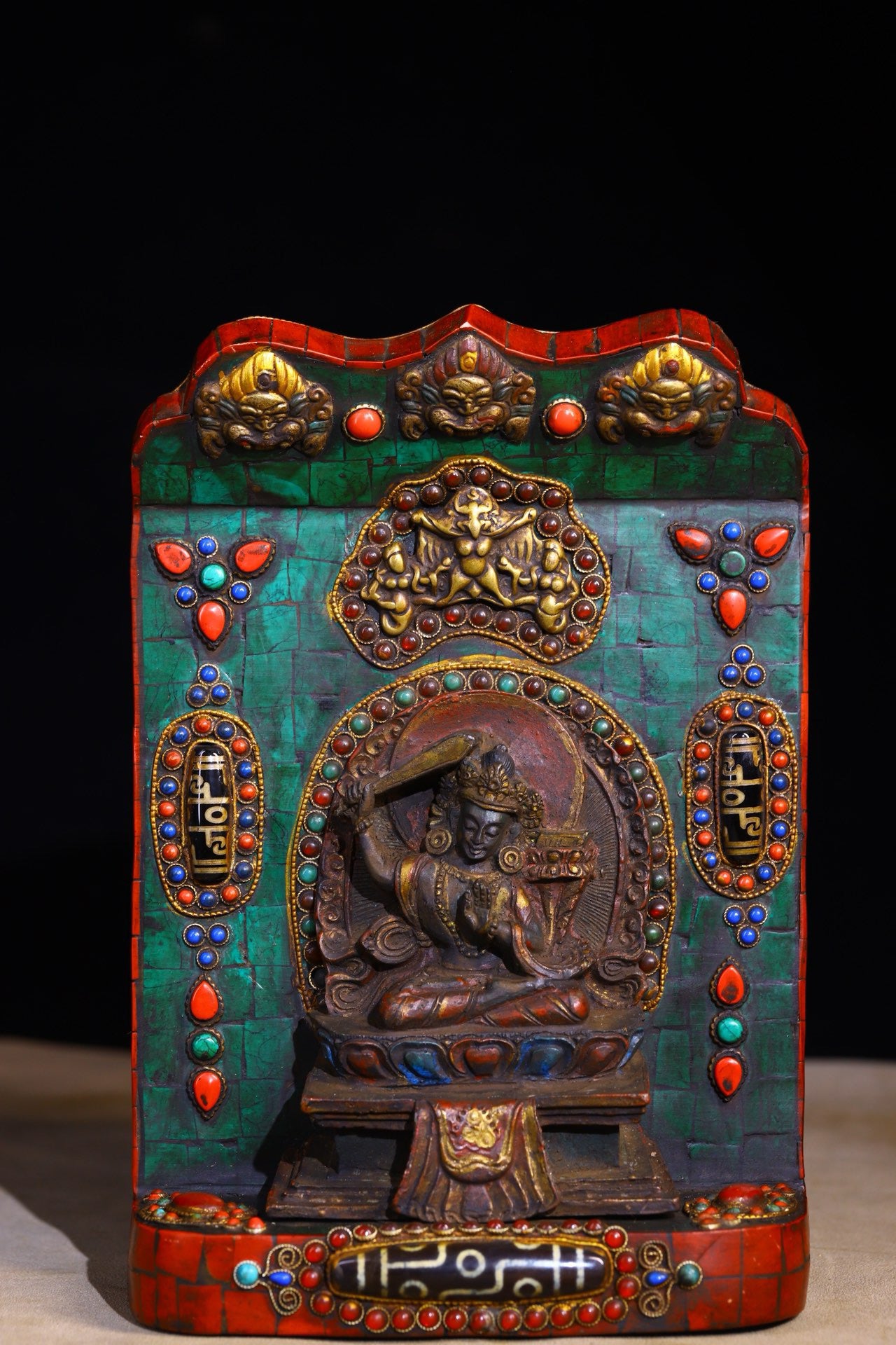 Handmade filigree inlaid gemstones, heavenly pearl Buddha niches