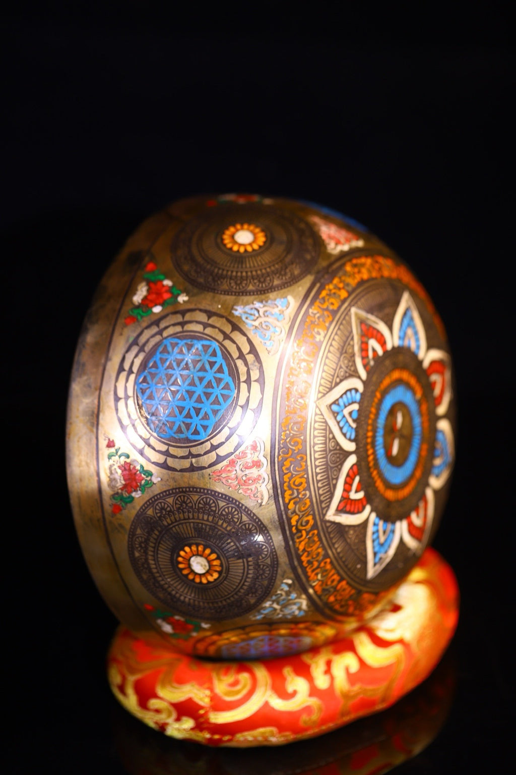 Copper body pure handmade percussion, chiseling, painted Buddha sound bowl