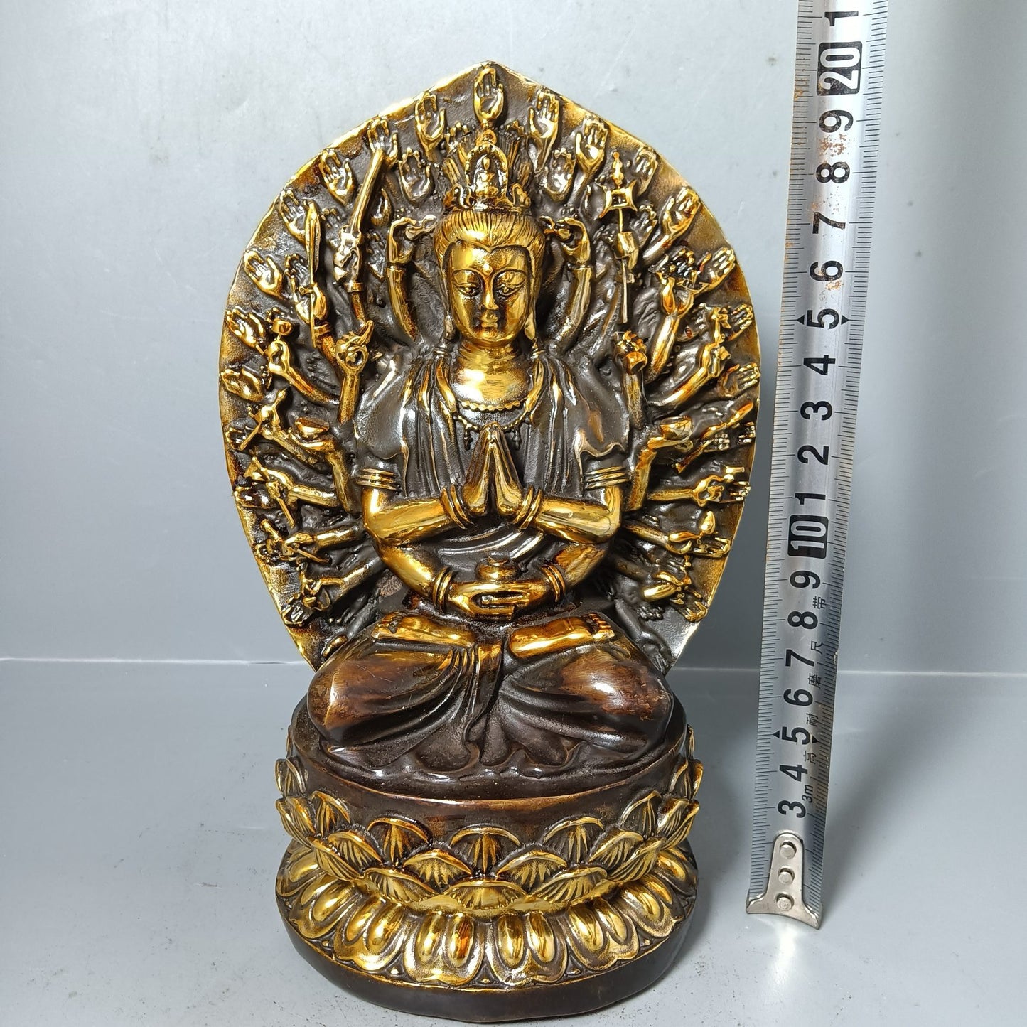Chinese antique pure copper thousand handed Guanyin ornaments