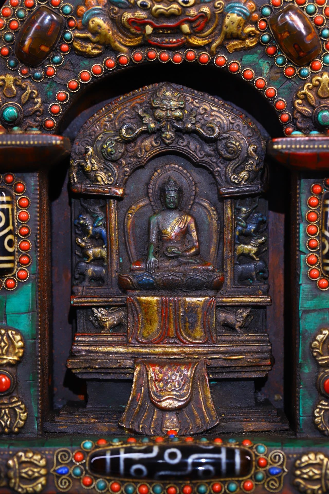 Copper gilded gold handmade silk inlaid gemstone Buddha niche