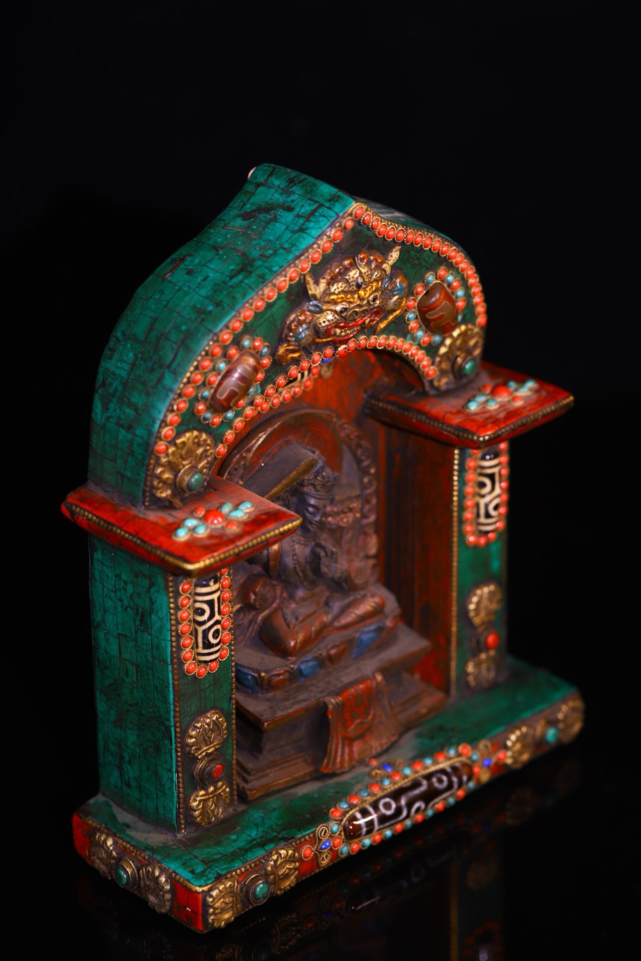 Copper gilded gold handmade silk inlaid gemstone Buddha niche