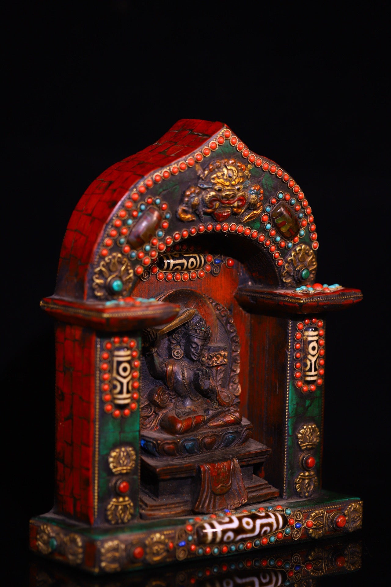 Copper gilded gold handmade silk inlaid gemstone Buddha niche