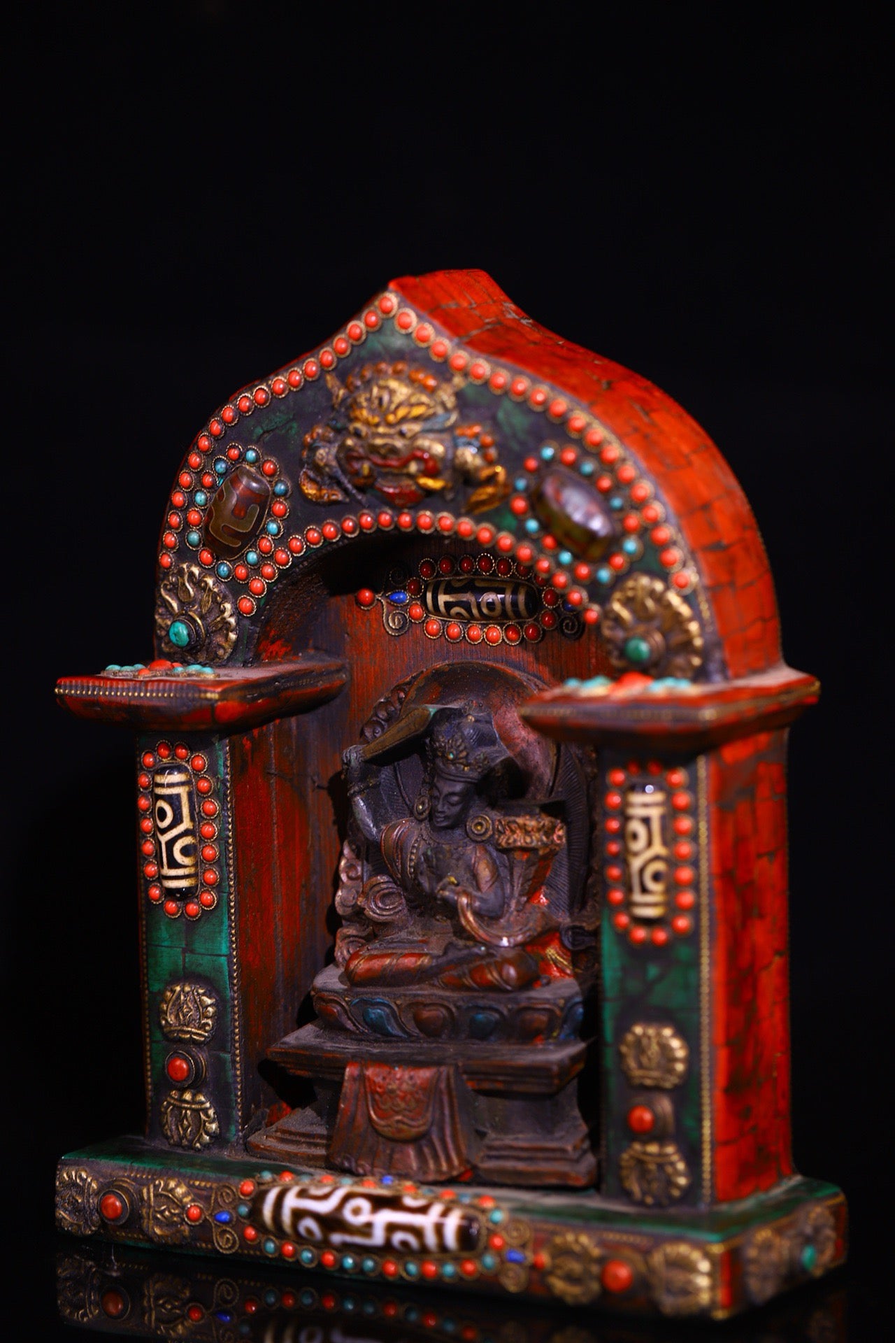 Copper gilded gold handmade silk inlaid gemstone Buddha niche