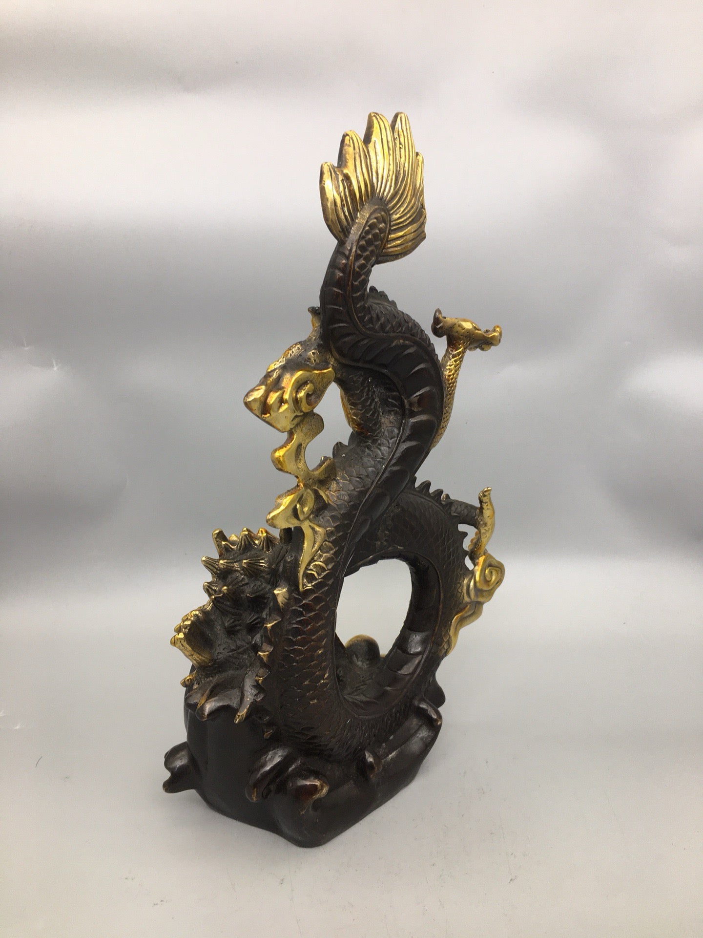 Pure copper standing dragon ornaments