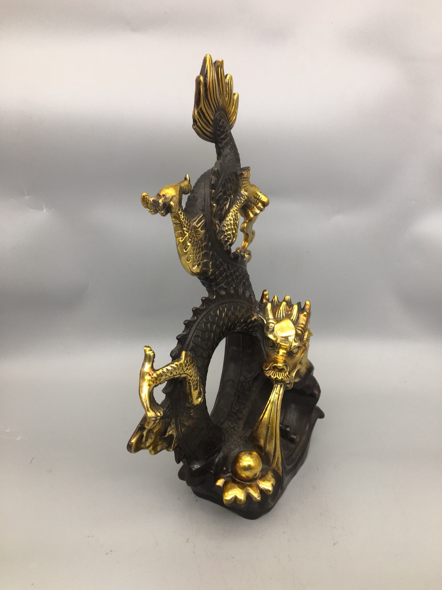 Pure copper standing dragon ornaments