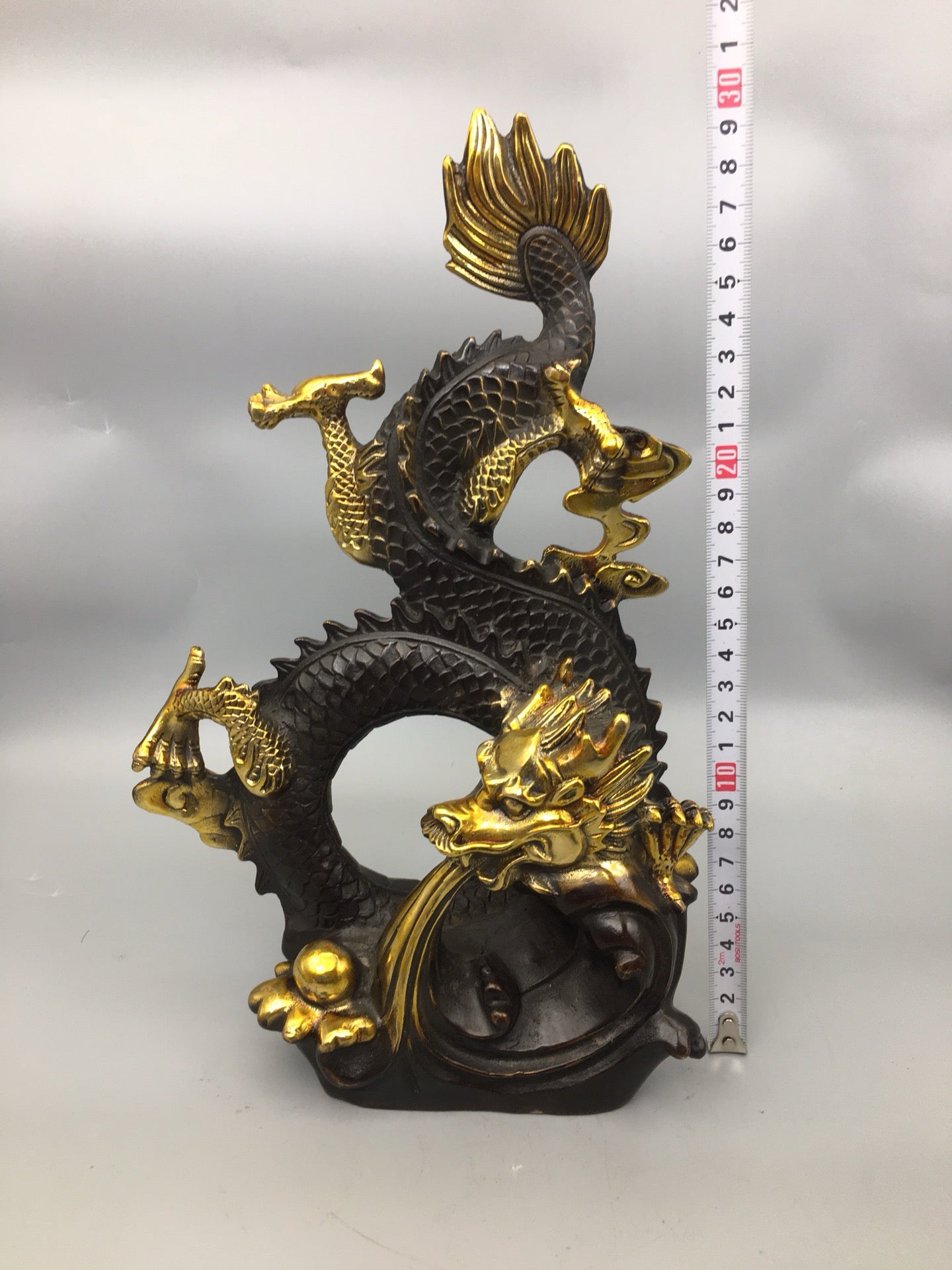 Pure copper standing dragon ornaments