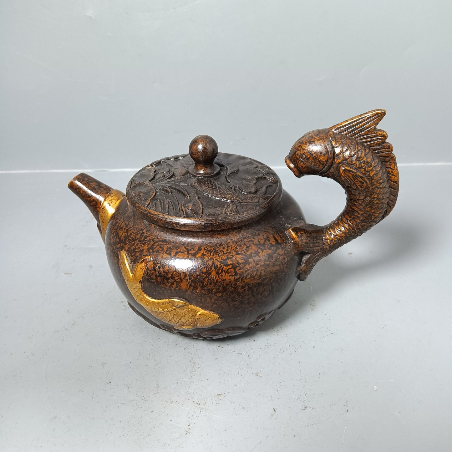 Chinese antique pure copper fish pot