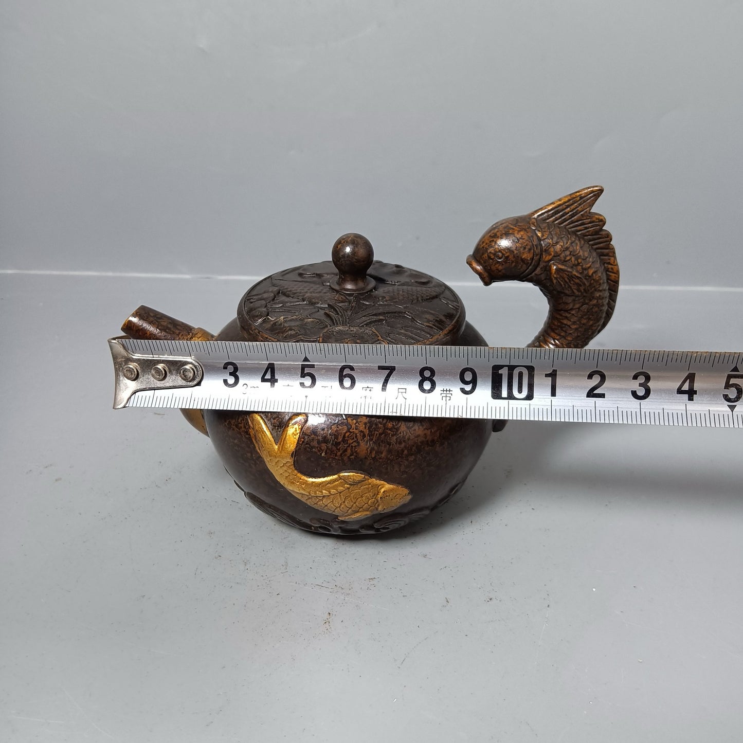 Chinese antique pure copper fish pot