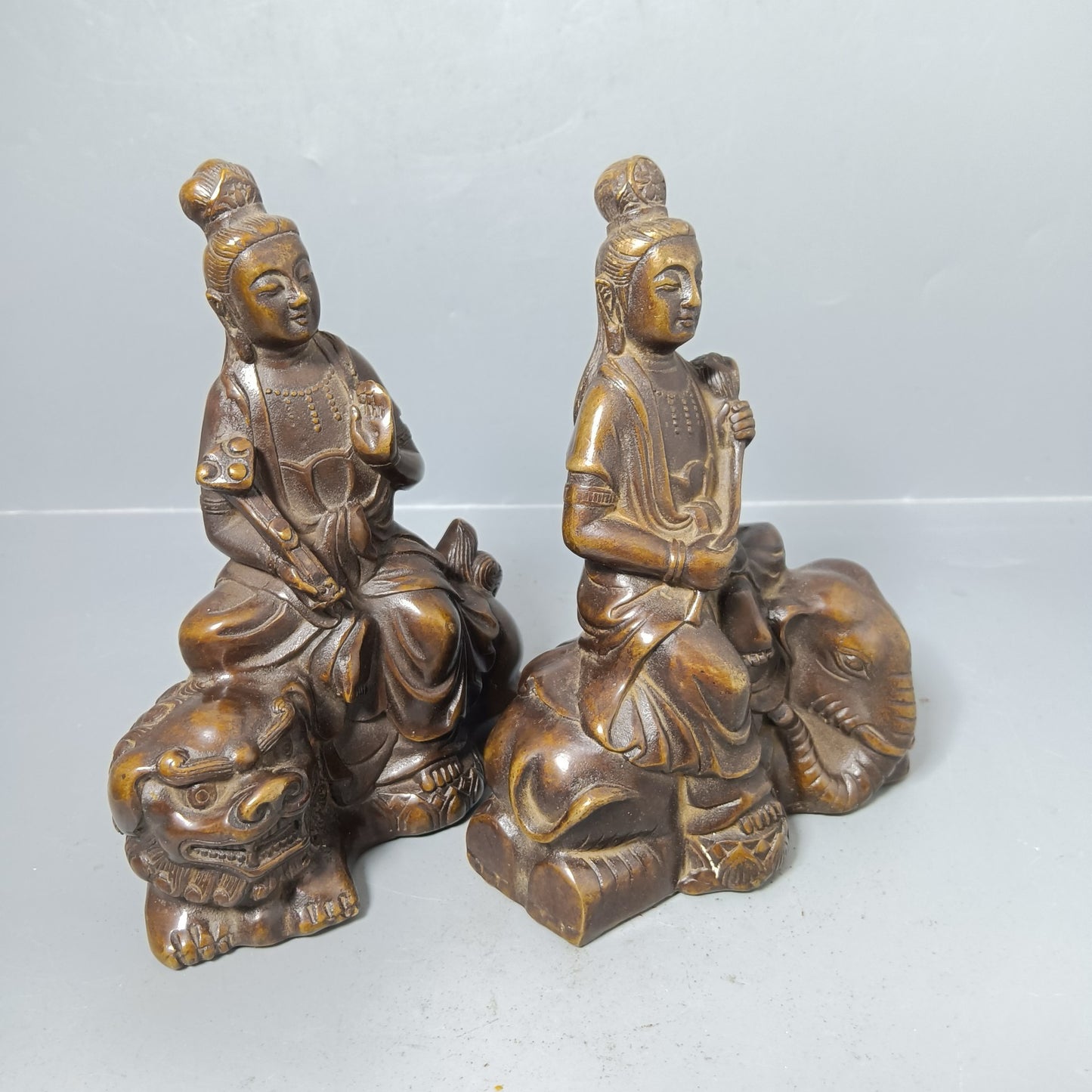 A pair of Chinese antique pure copper Manjushri universal sages