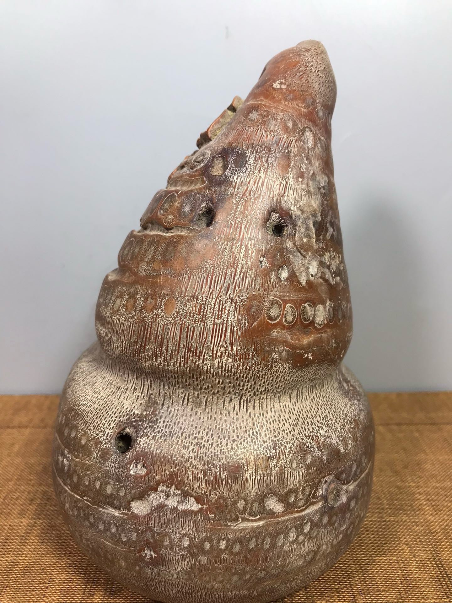 Bamboo root carved gourd