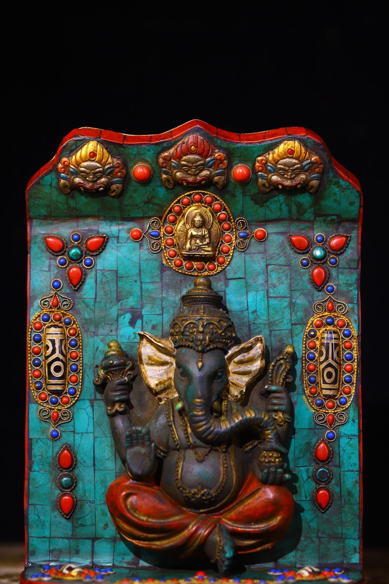 Handmade filigree inlaid gemstones, heavenly pearl Buddha niches