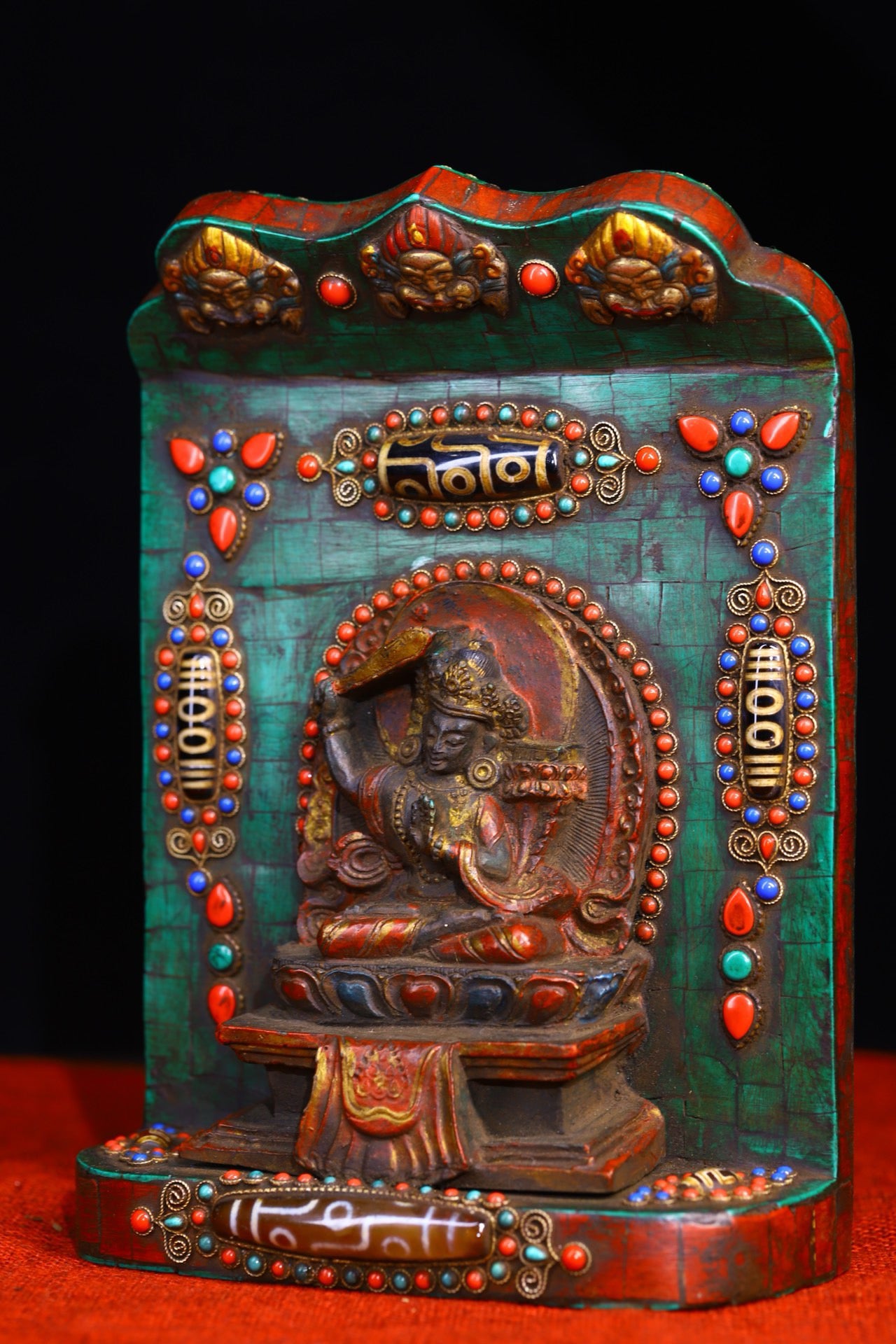 Handmade filigree inlaid gemstones, heavenly pearl Buddha niches