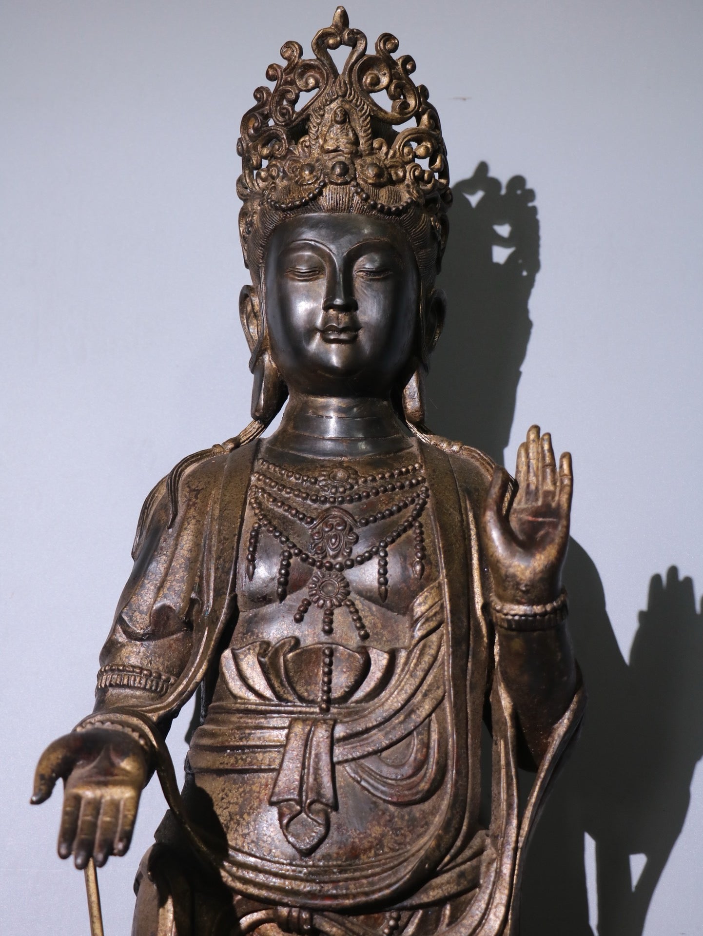 Chinese Antique [Complete Statue of Guanyin Bodhisattva]