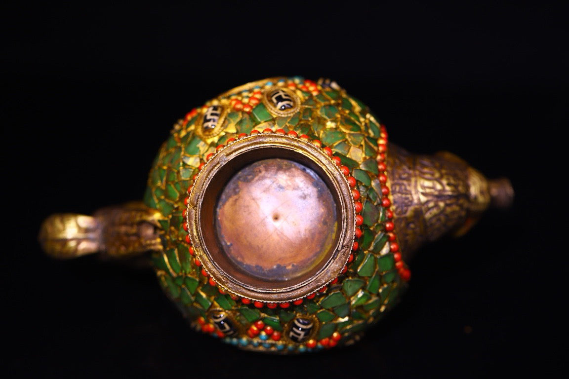 Made of pure copper by hand, inlaid with gemstones, the Heavenly Bead Butter Pot
