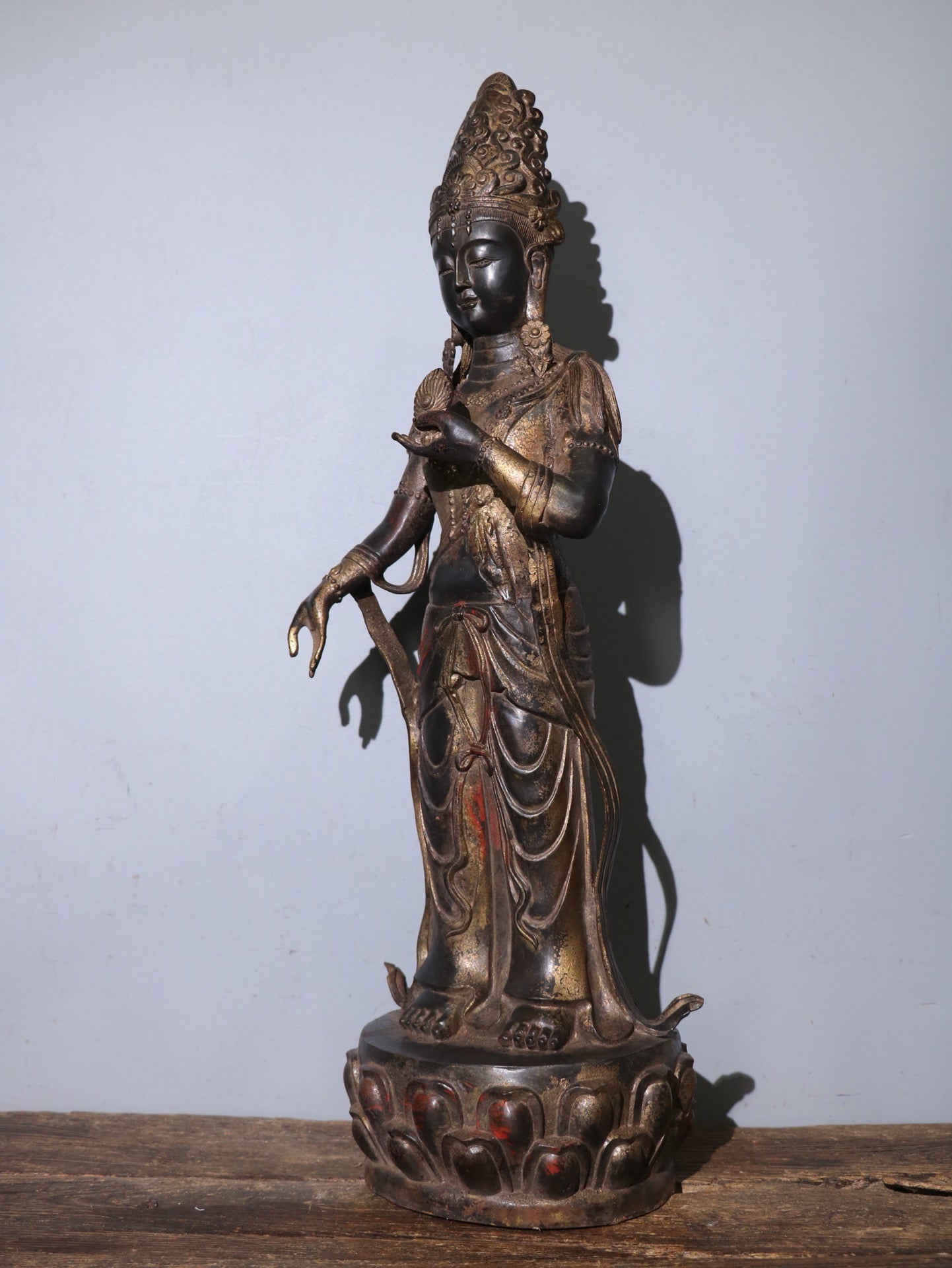 Chinese Antique [Complete Statue of Guanyin Bodhisattva]