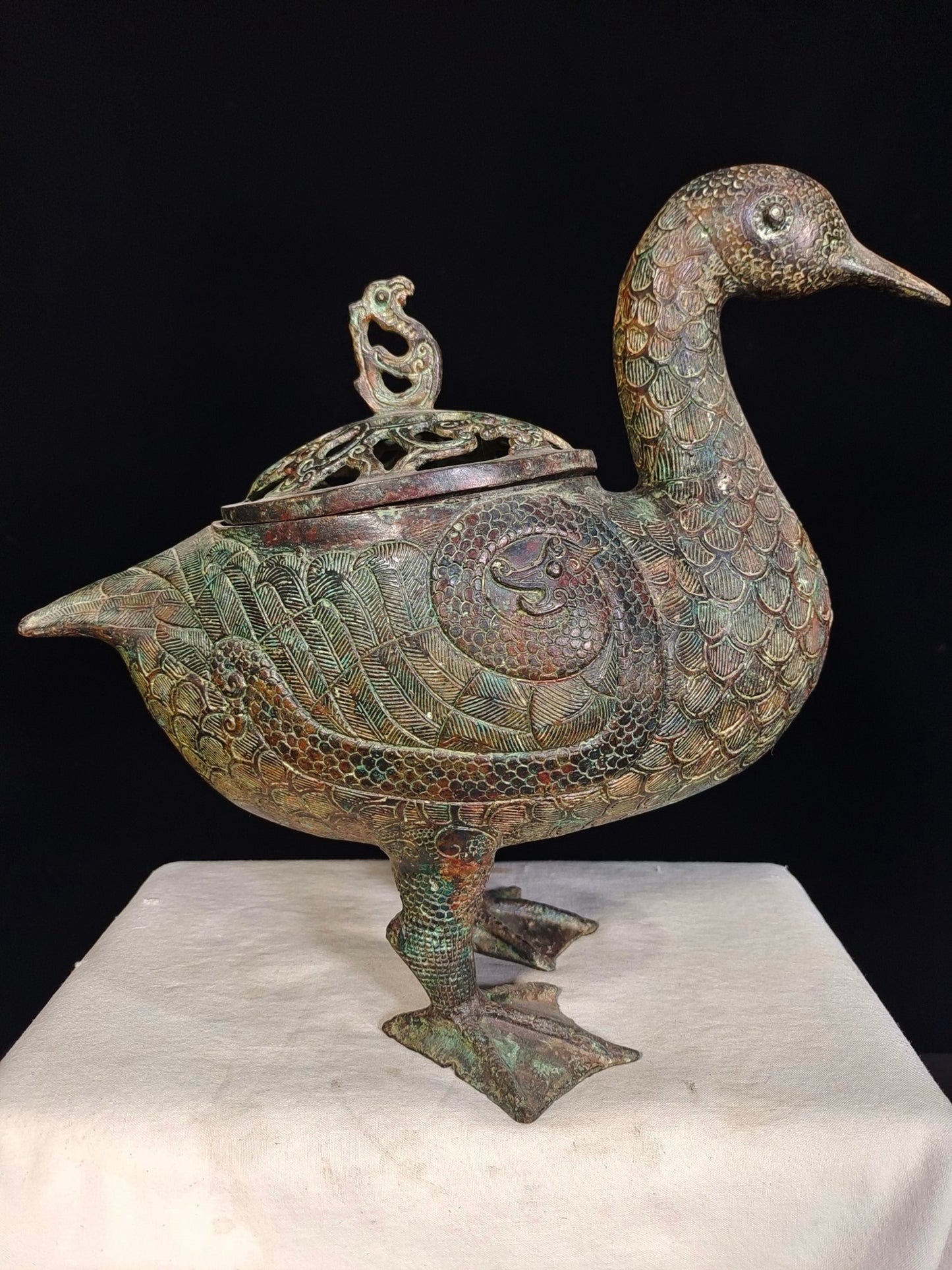Bronze ware duck shaped smoking furnace