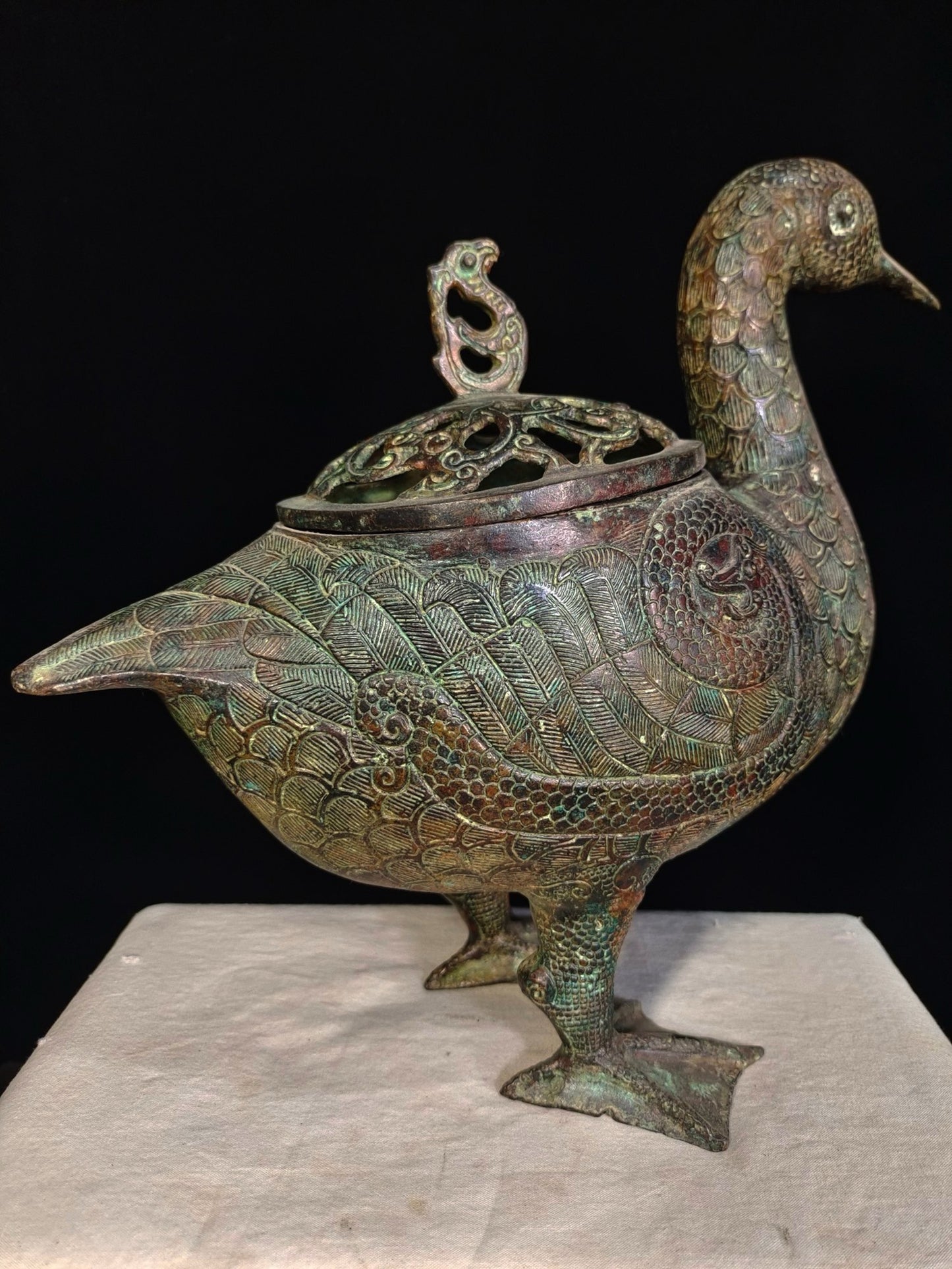Bronze ware duck shaped smoking furnace