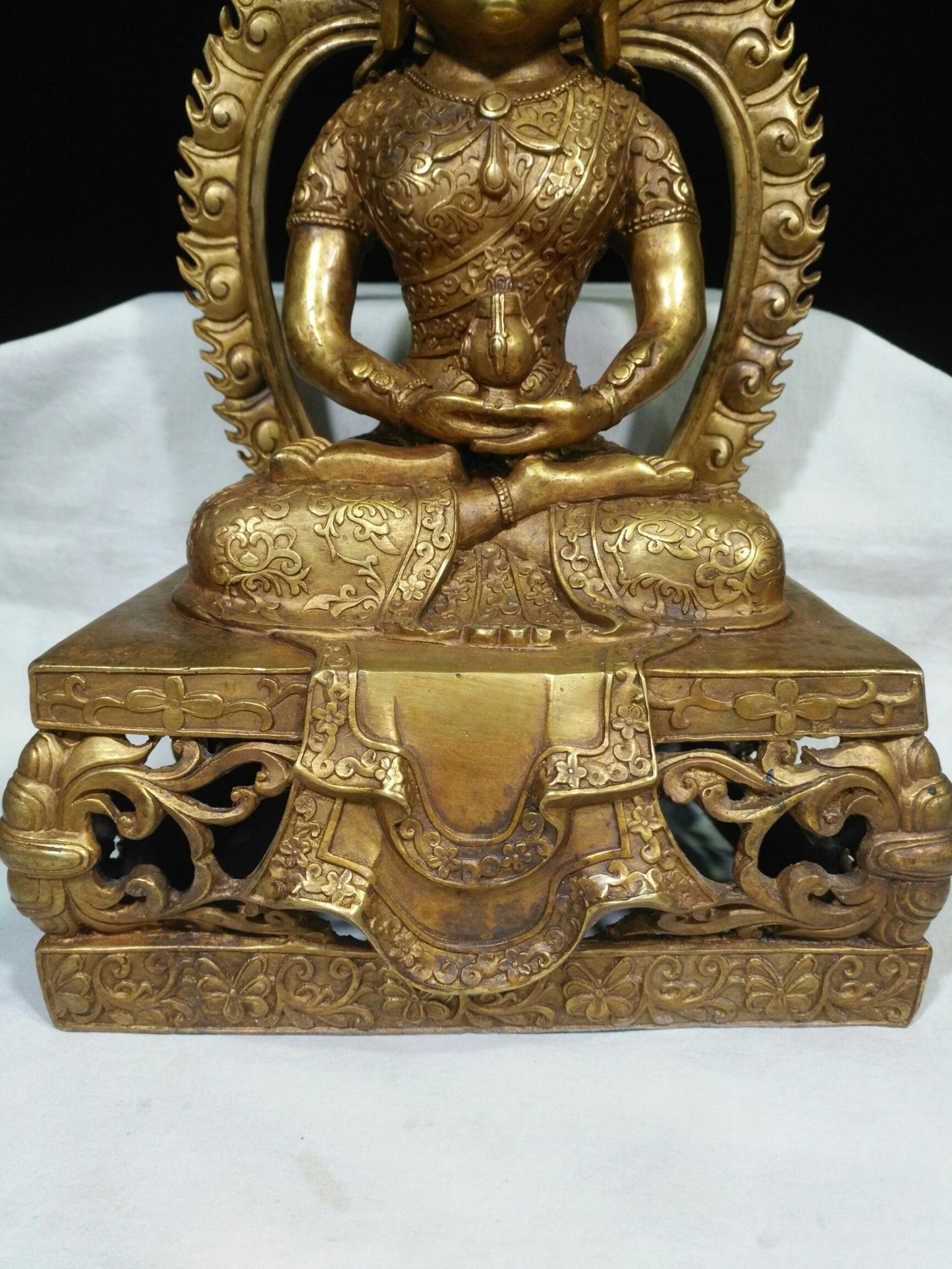 Pure copper longevity Buddha