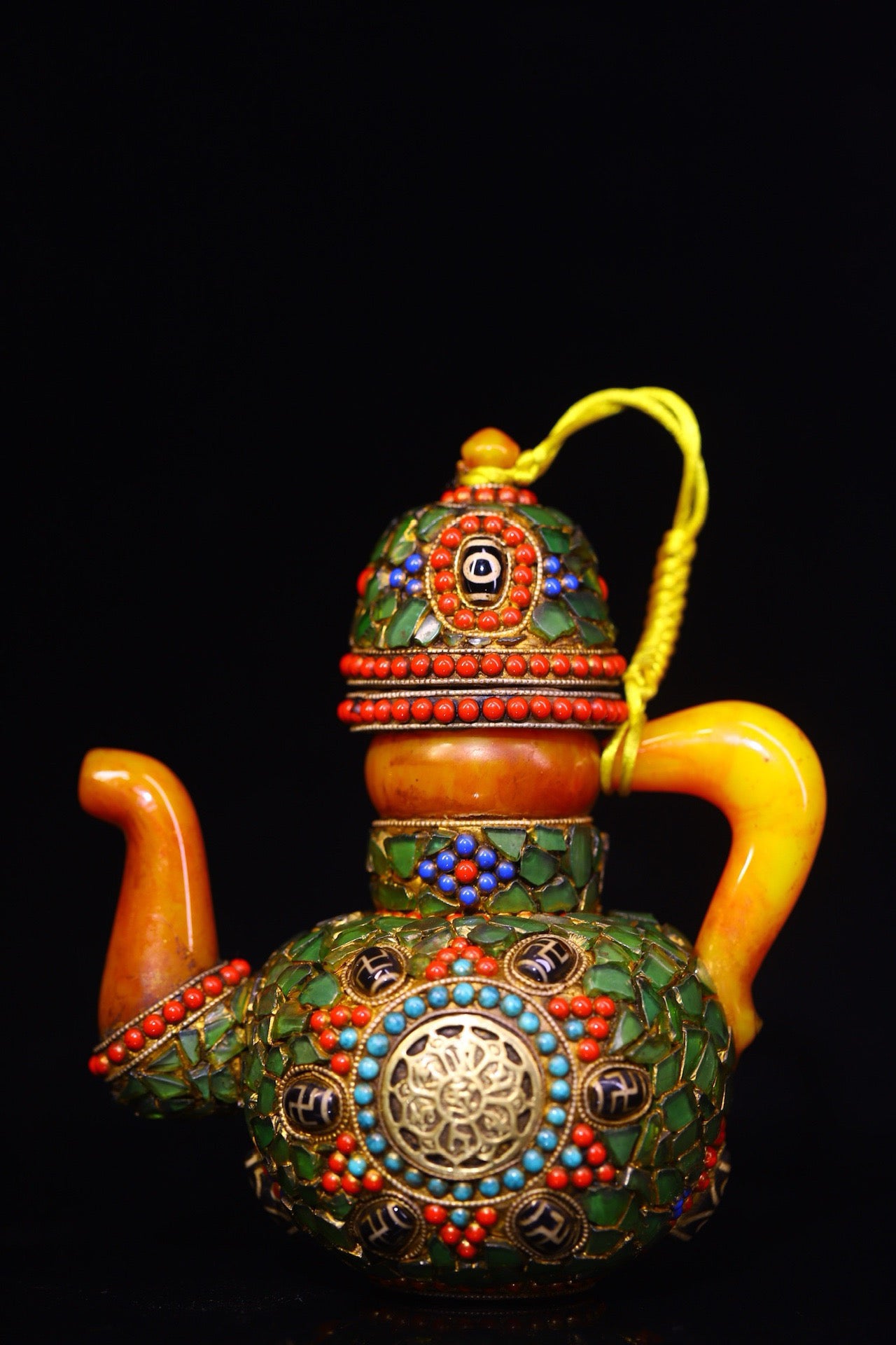 Handmade with flowing honey wax, inlaid with gemstones, the Heavenly Bead Butter Pot