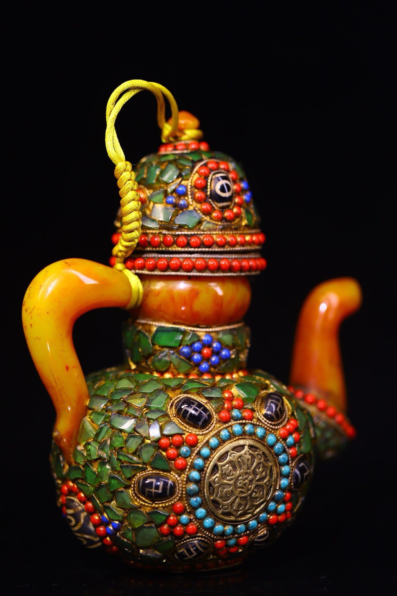 Handmade with flowing honey wax, inlaid with gemstones, the Heavenly Bead Butter Pot