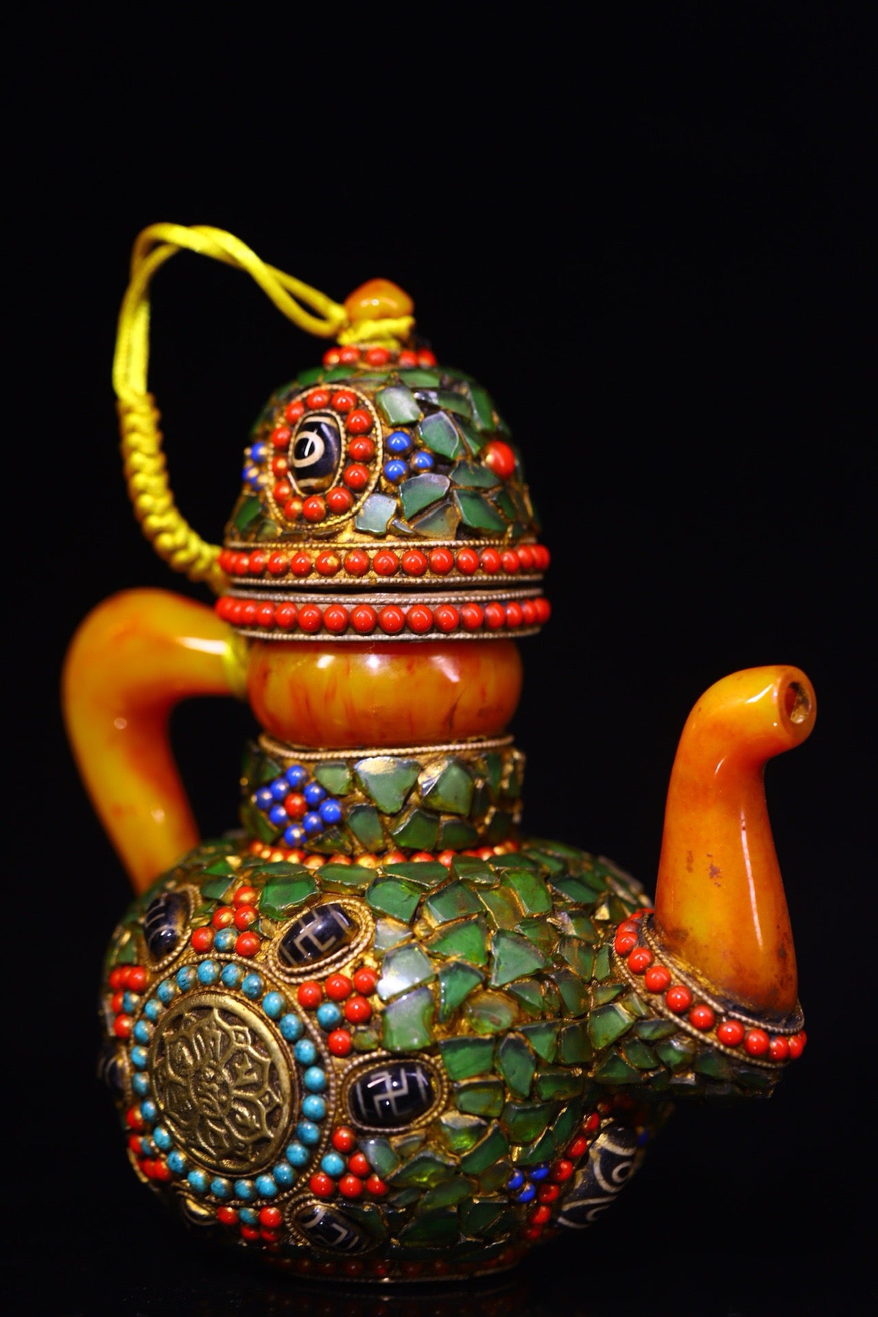 Handmade with flowing honey wax, inlaid with gemstones, the Heavenly Bead Butter Pot
