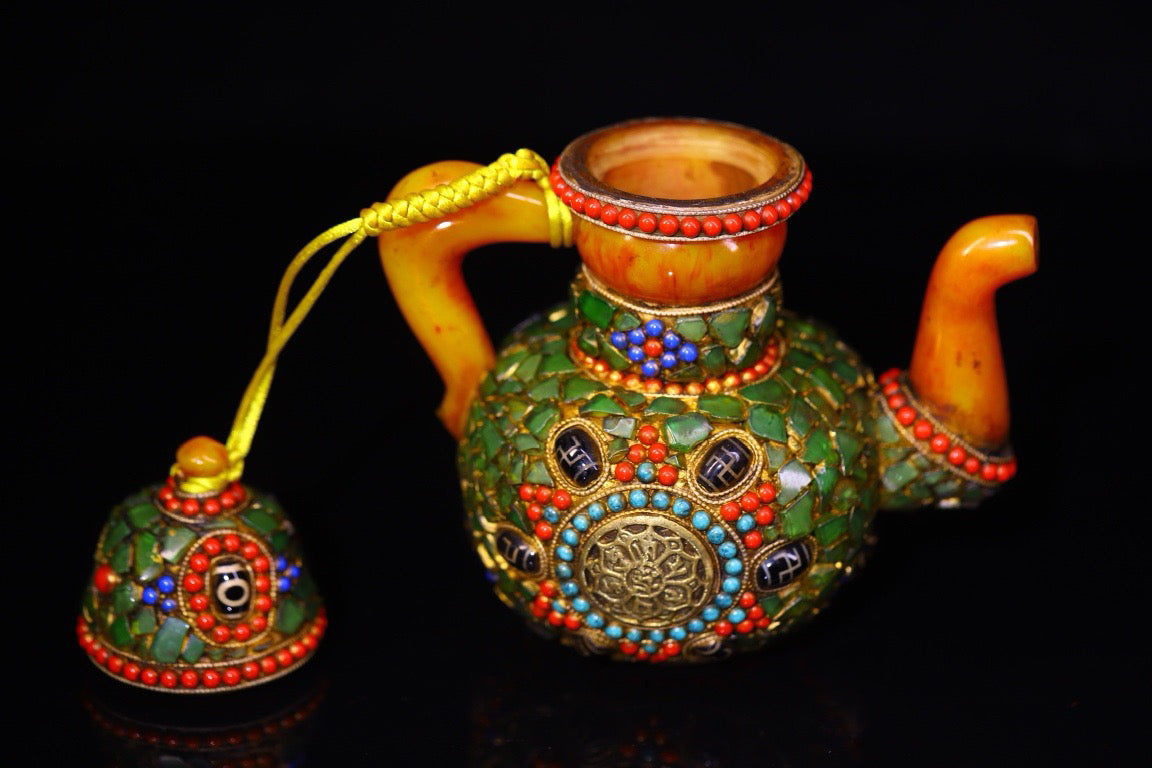 Handmade with flowing honey wax, inlaid with gemstones, the Heavenly Bead Butter Pot