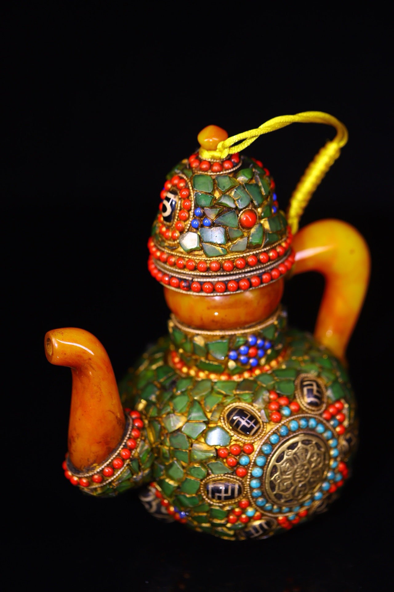 Handmade with flowing honey wax, inlaid with gemstones, the Heavenly Bead Butter Pot