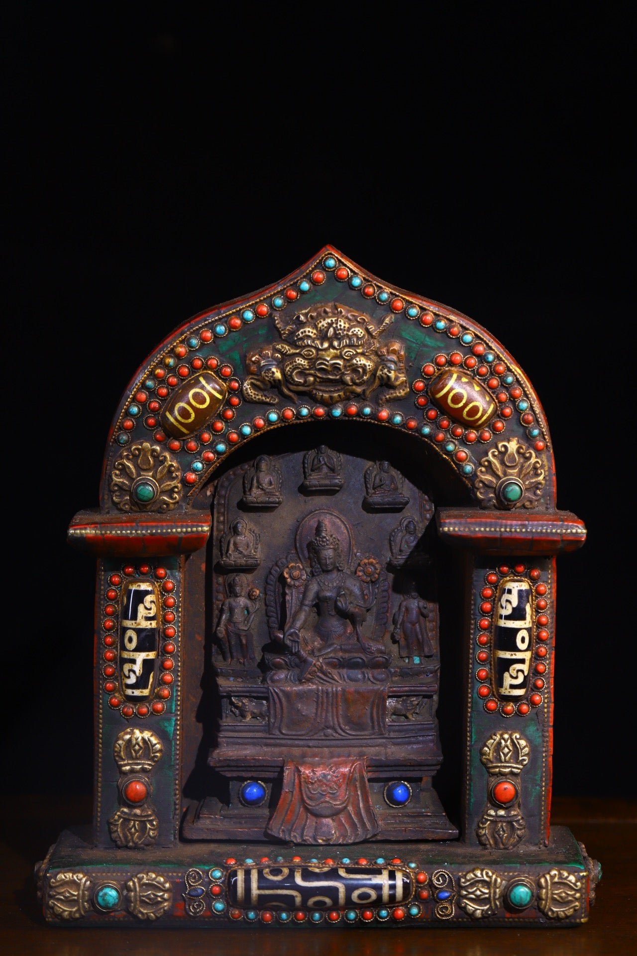 Copper gilded gold handmade silk inlaid gemstone Buddha niche