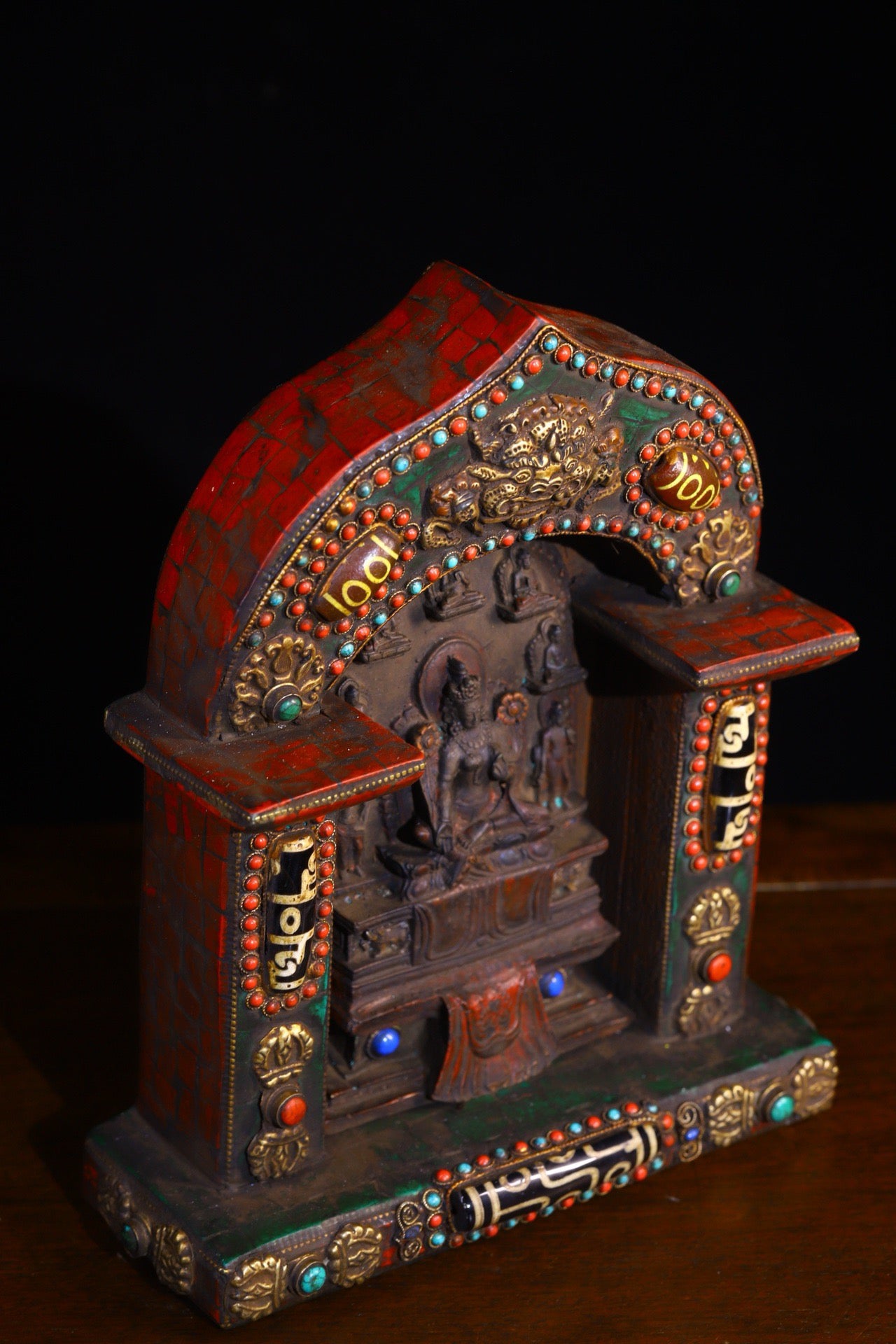 Copper gilded gold handmade silk inlaid gemstone Buddha niche
