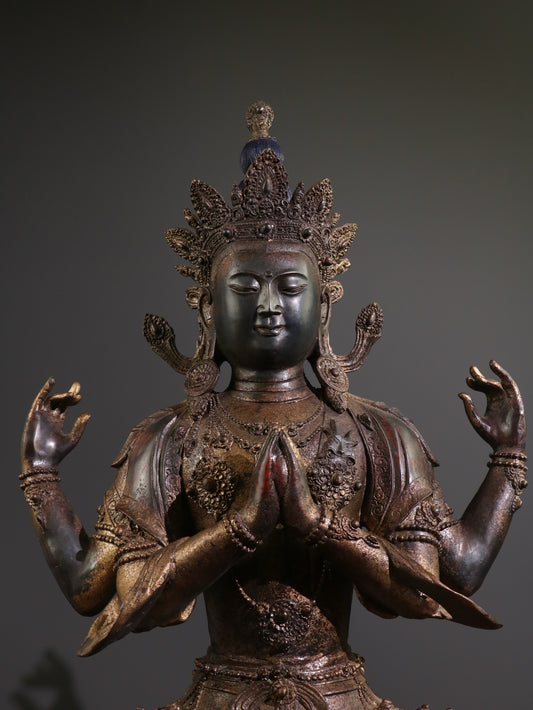 A Chinese antique pure copper statue of Guanyin Bodhisattva with four arms