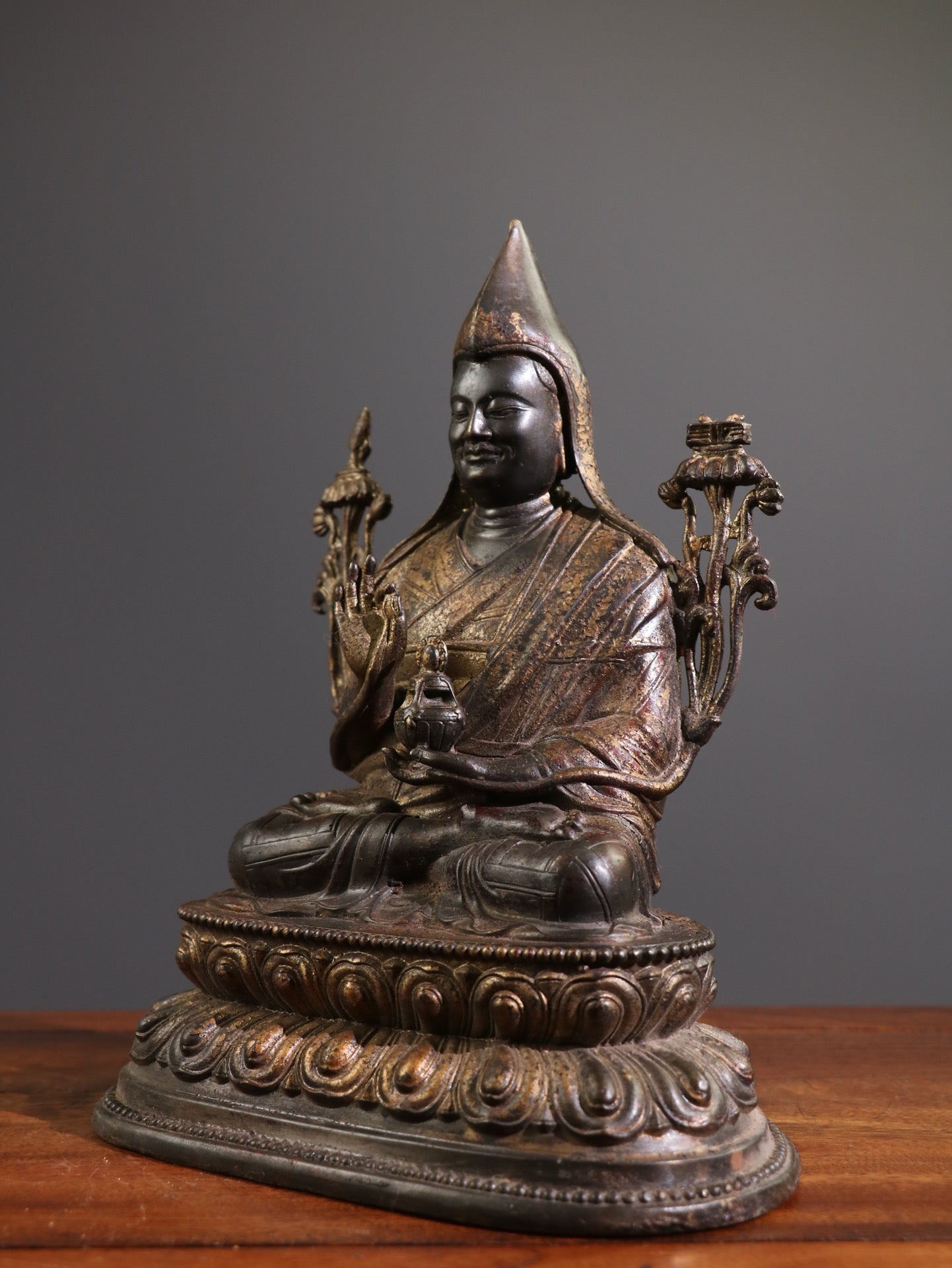 A Chinese antique pure copper statue of Zongkaba