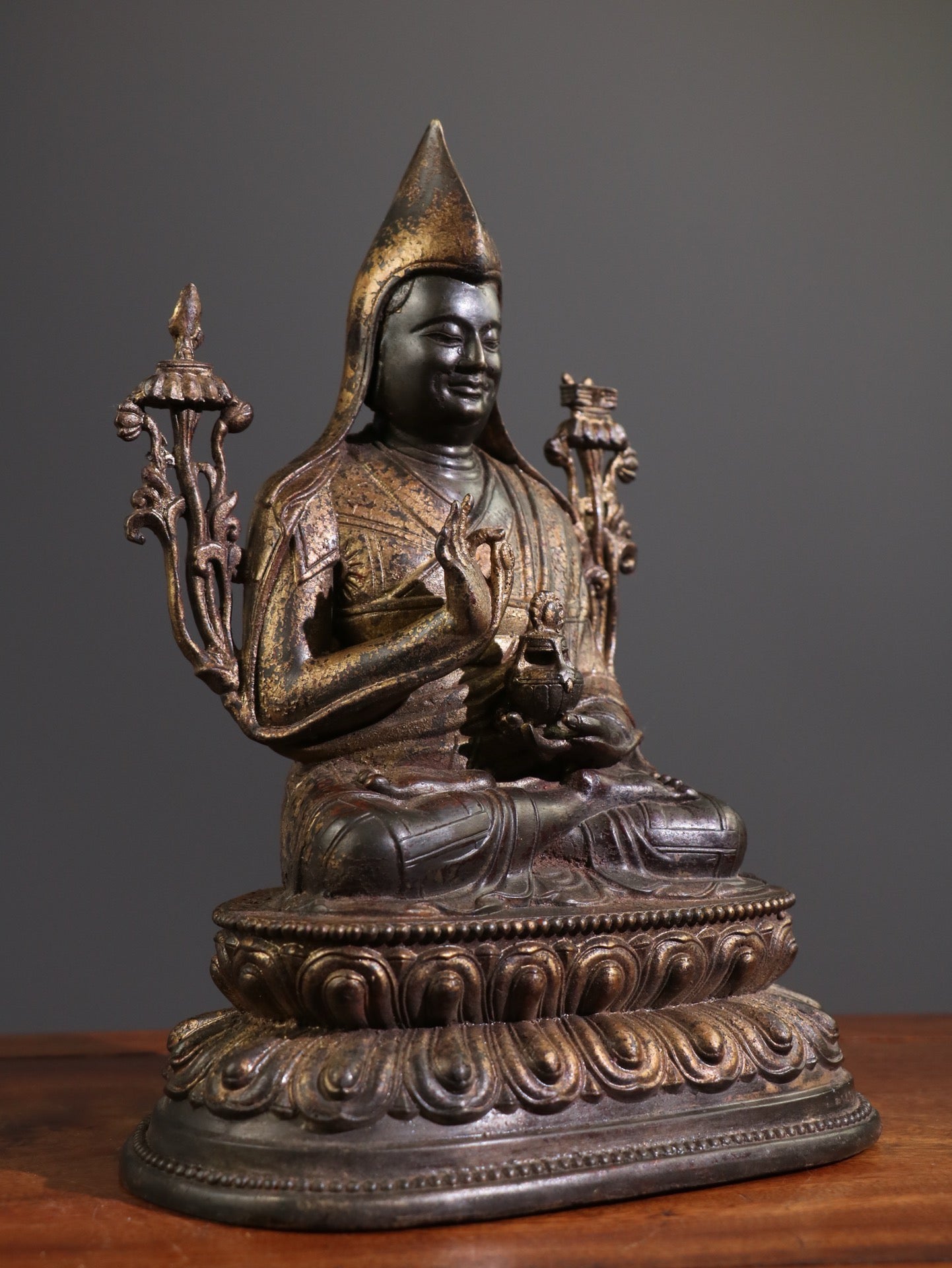 A Chinese antique pure copper statue of Zongkaba