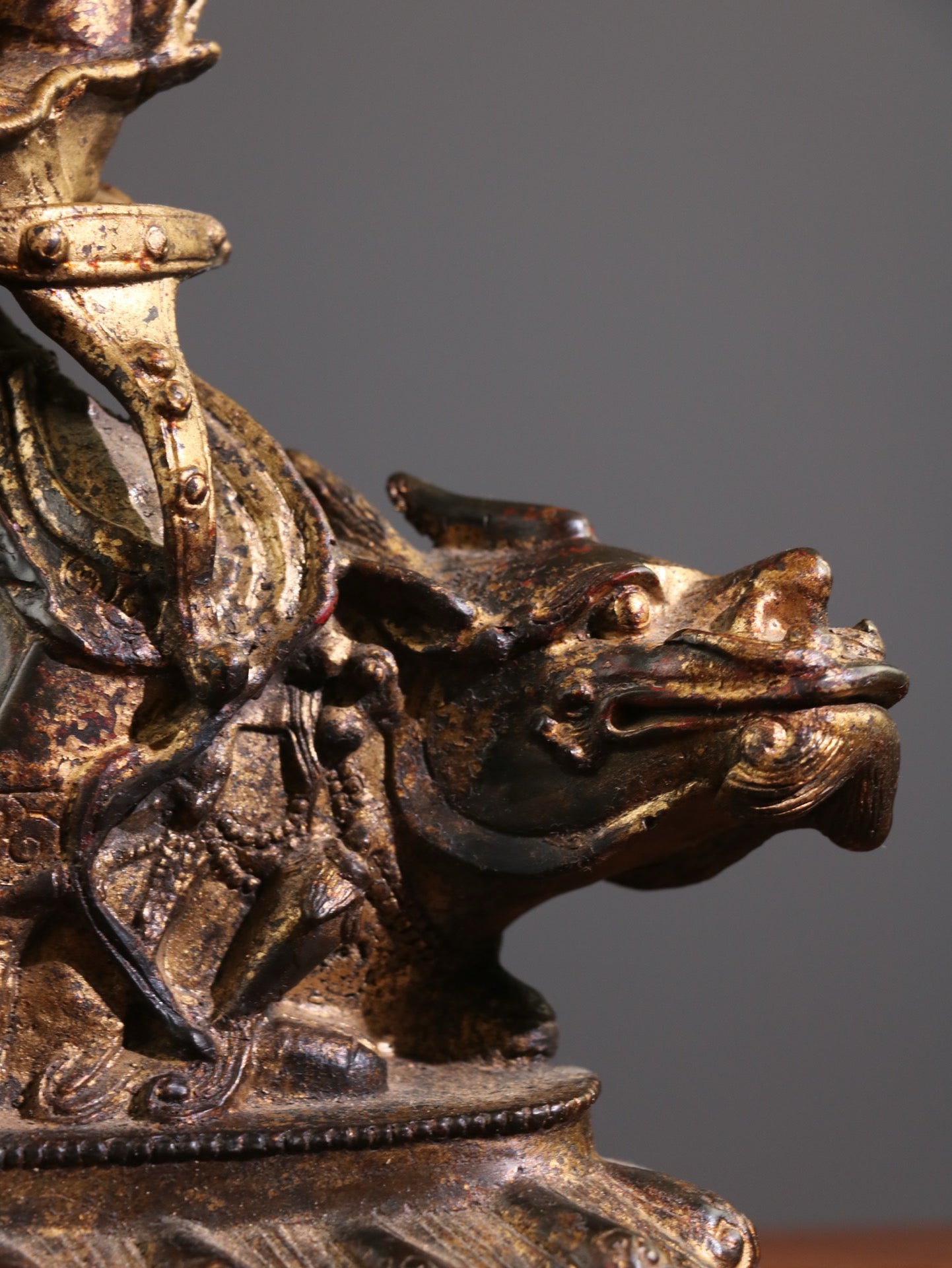 Chinese Antique [Sitting Beast Tara Bodhisattva]