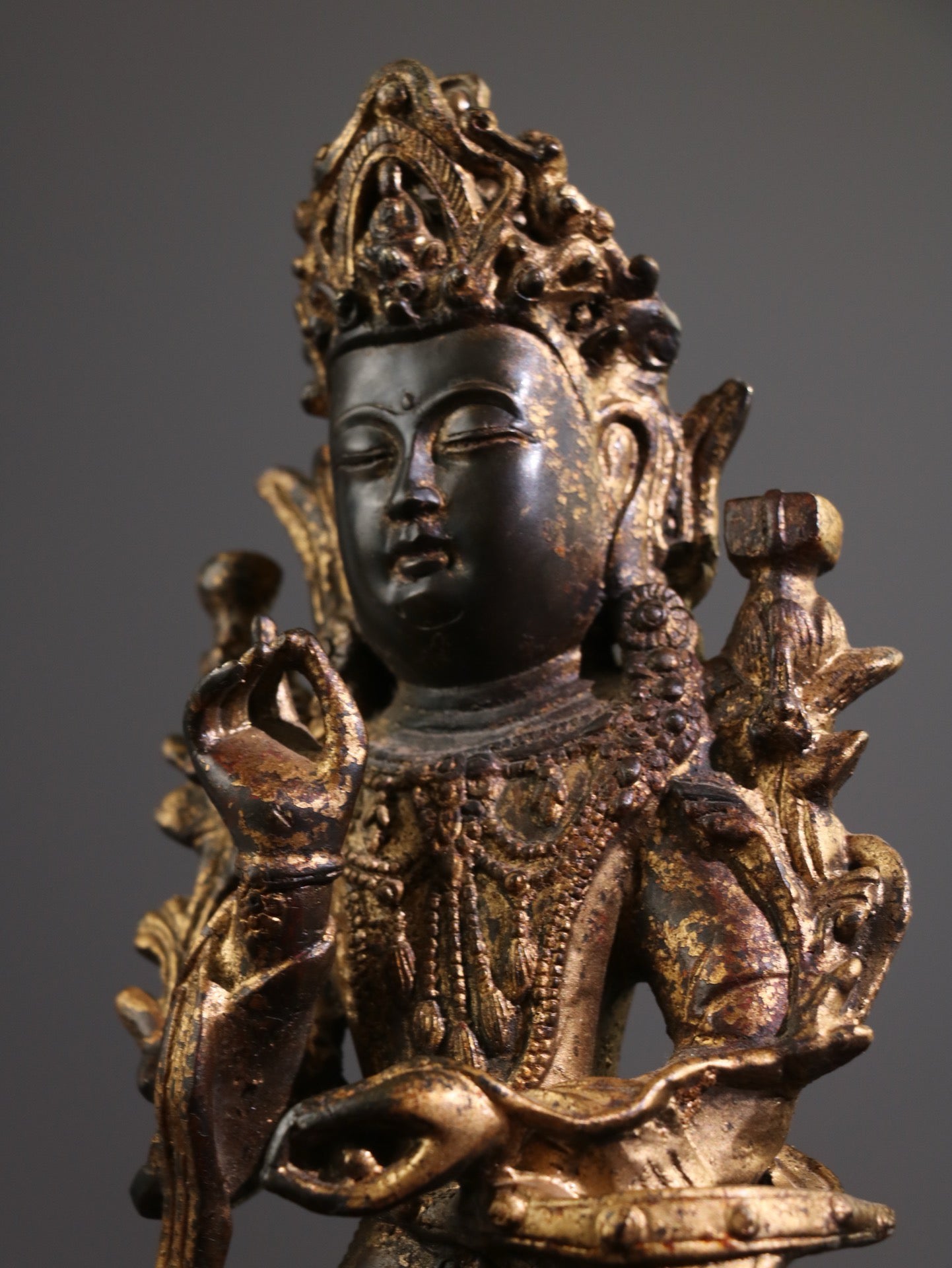 Chinese Antique [Sitting Beast Tara Bodhisattva]