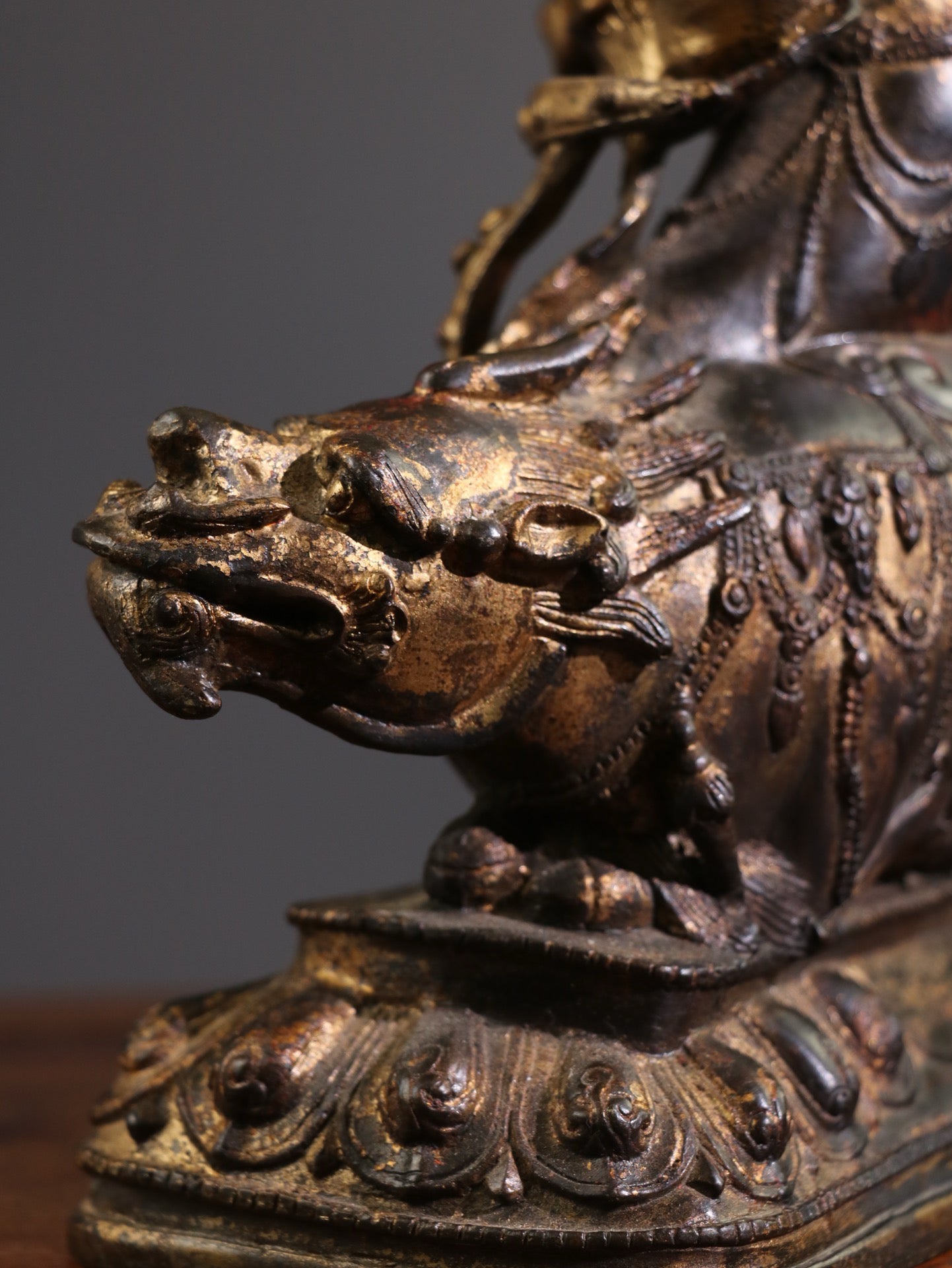 Chinese Antique [Sitting Beast Tara Bodhisattva]